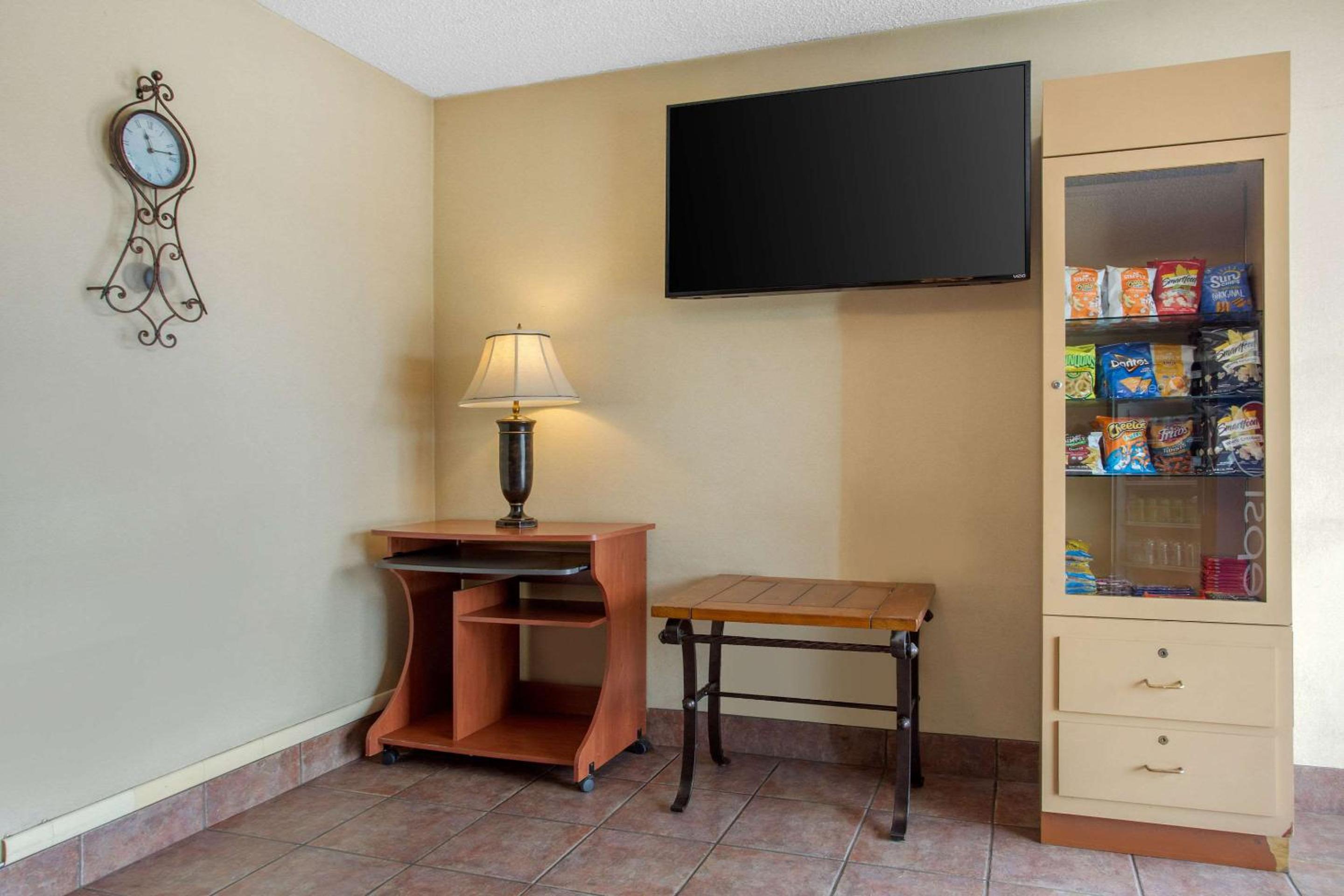 Rodeway Inn Asheville view 5