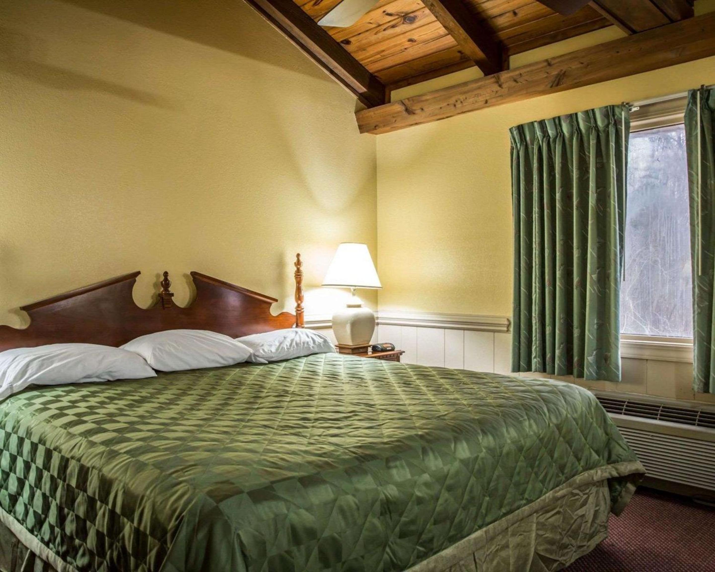Rodeway Inn & Suites Plymouth Hwy 64, 写真 27