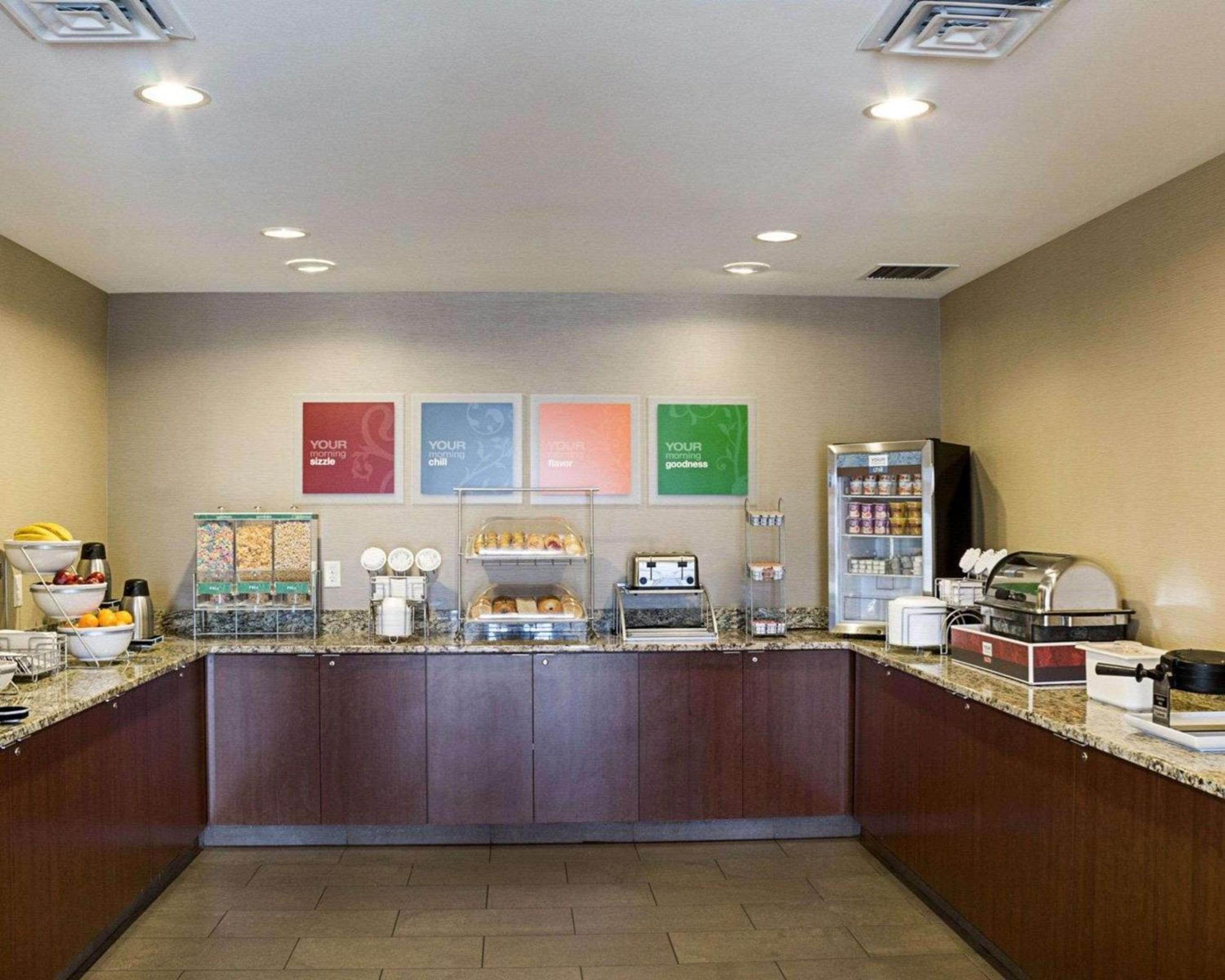 Comfort Suites Fargo Medical Center