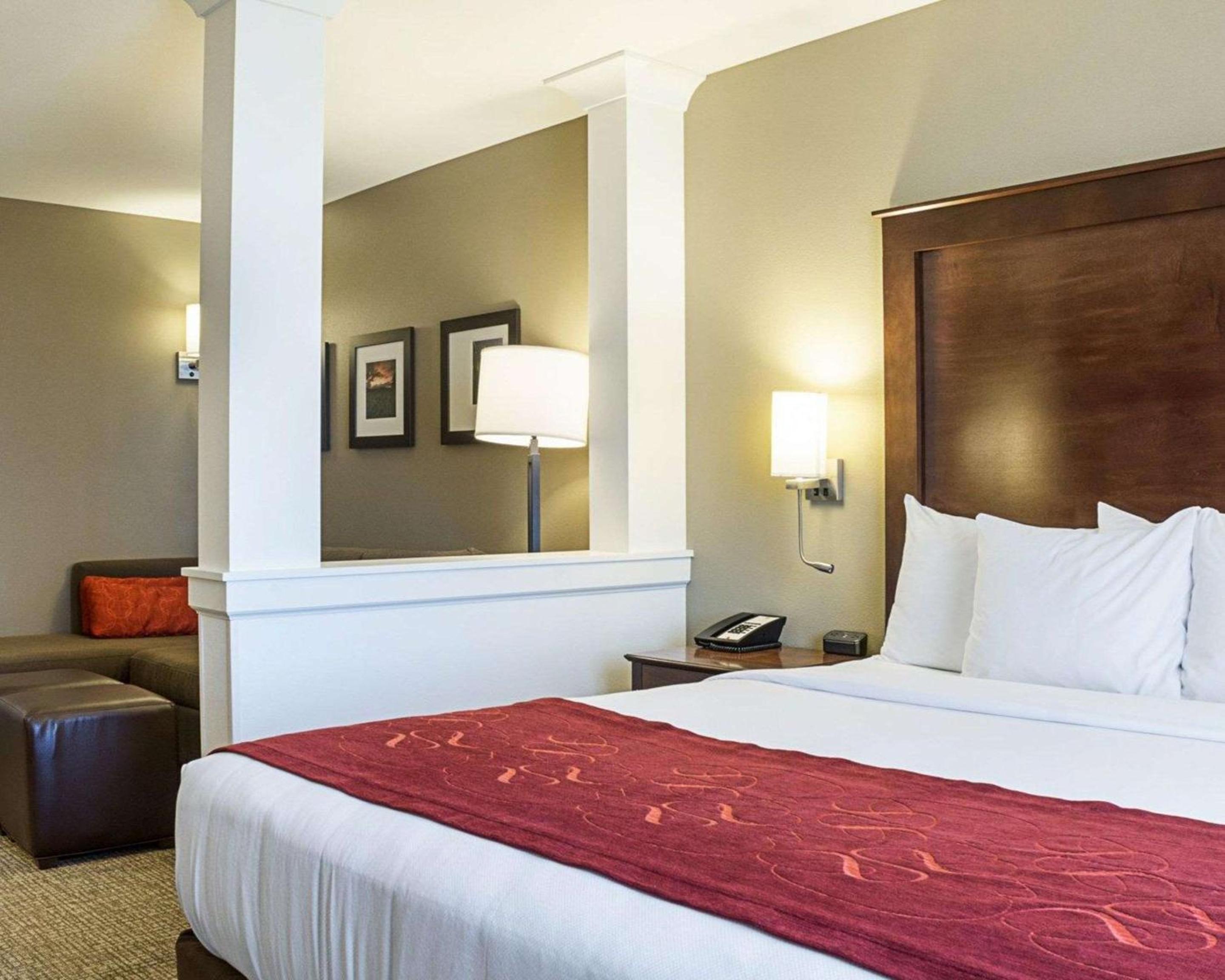 Comfort Suites Fargo Medical Center