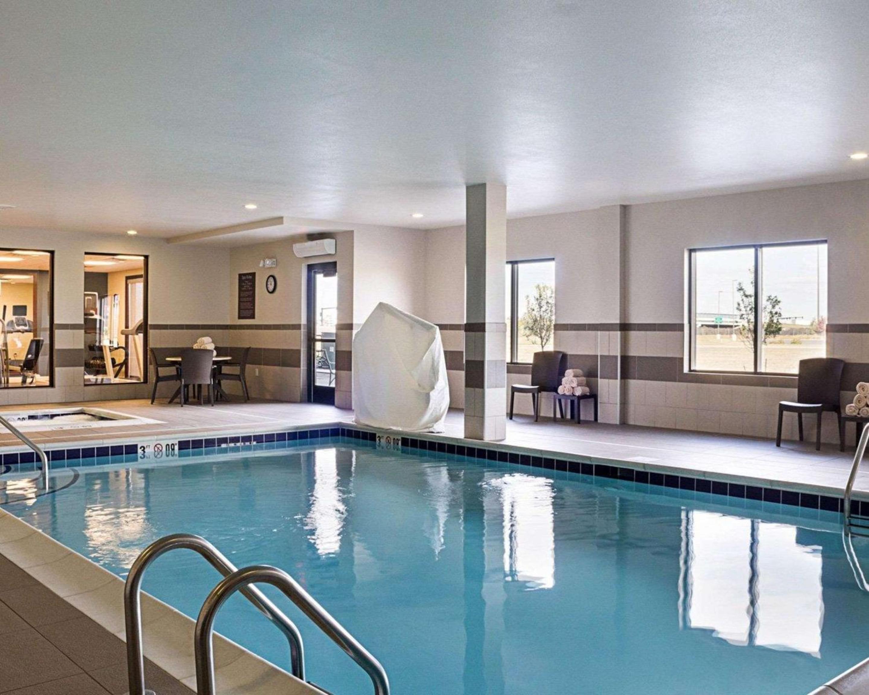 Comfort Suites Fargo Medical Center