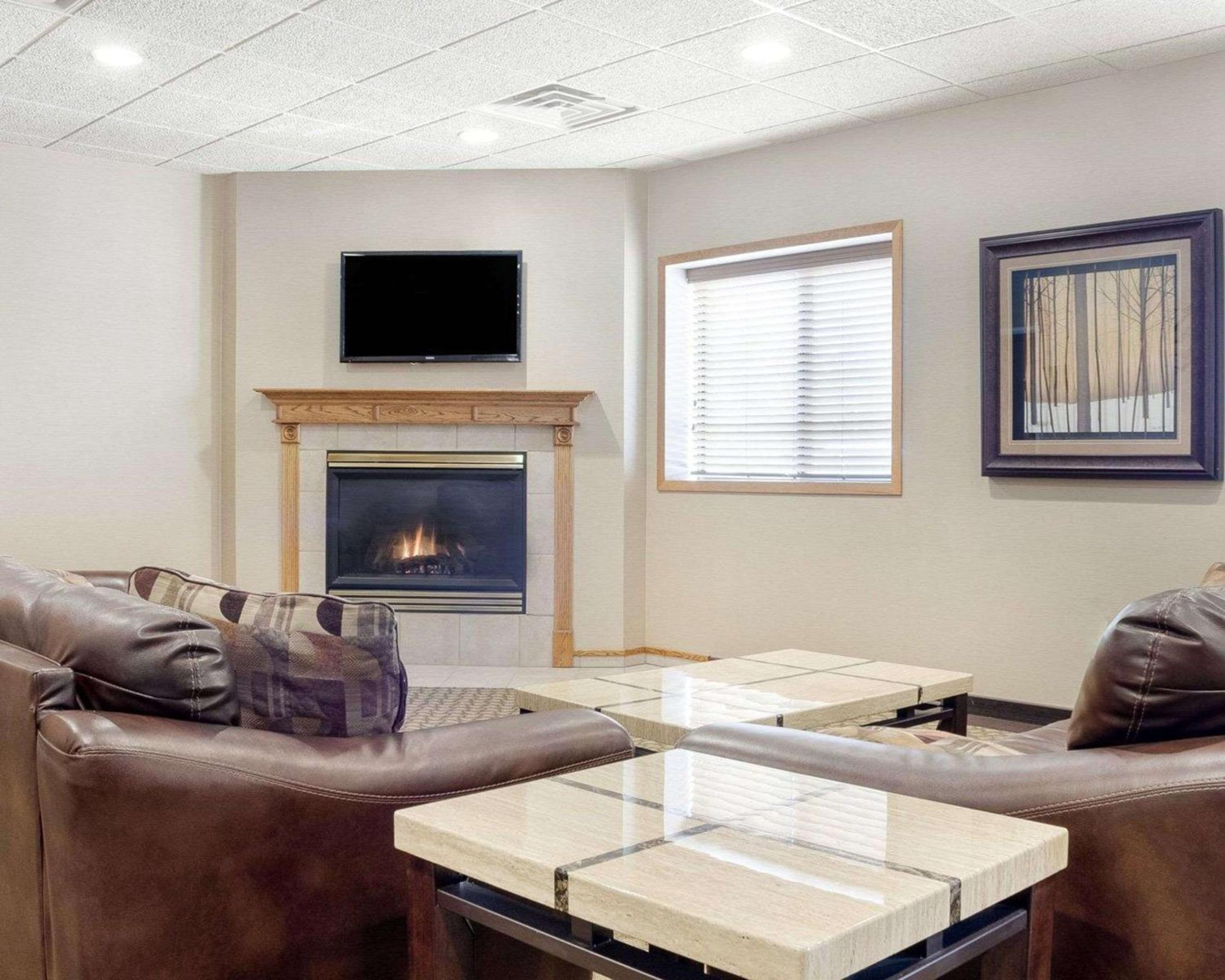 Bismarck Vacations - Quality Inn Bismarck I-94 - Property Image 25