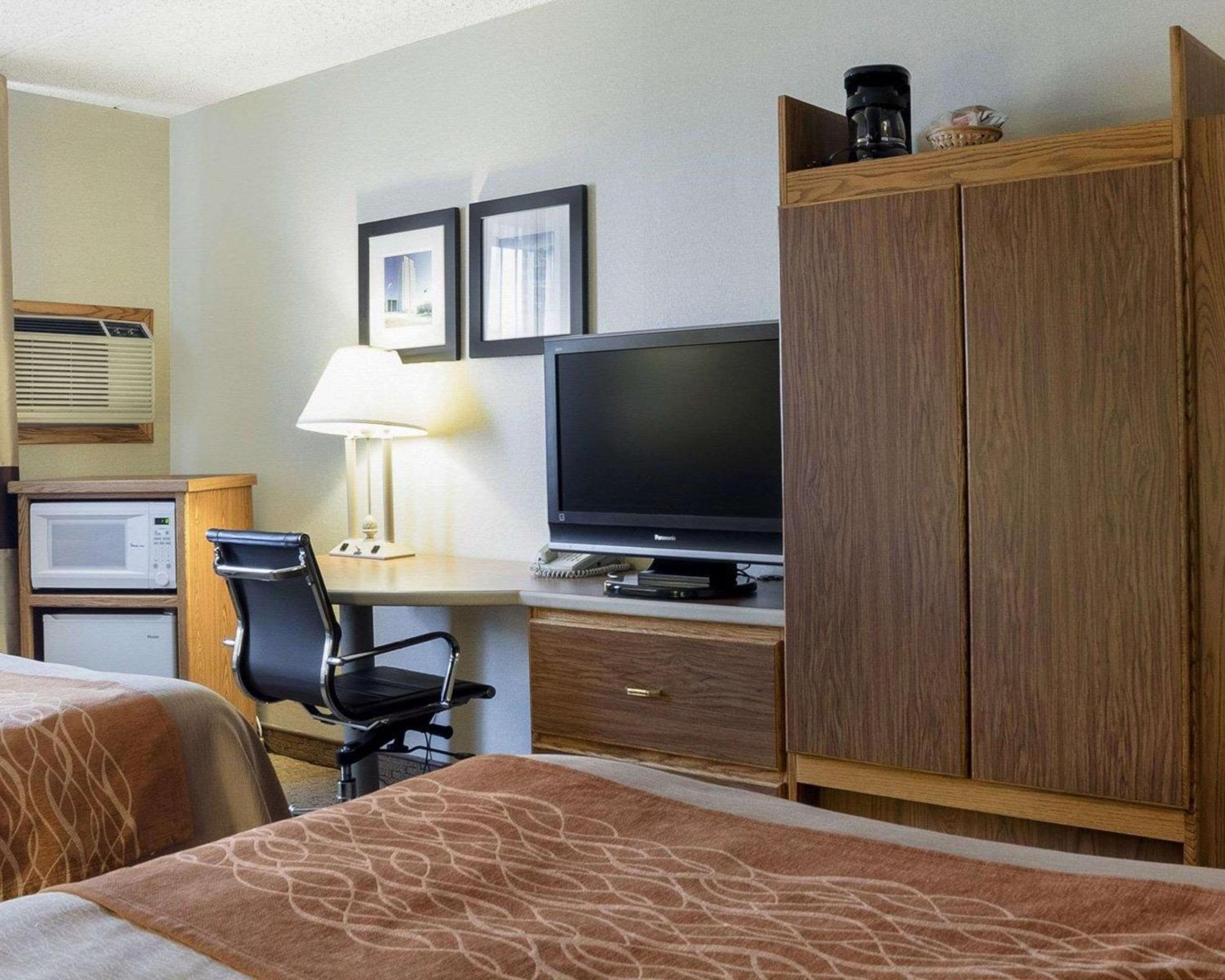 Bismarck Vacations - Quality Inn Bismarck I-94 - Property Image 33