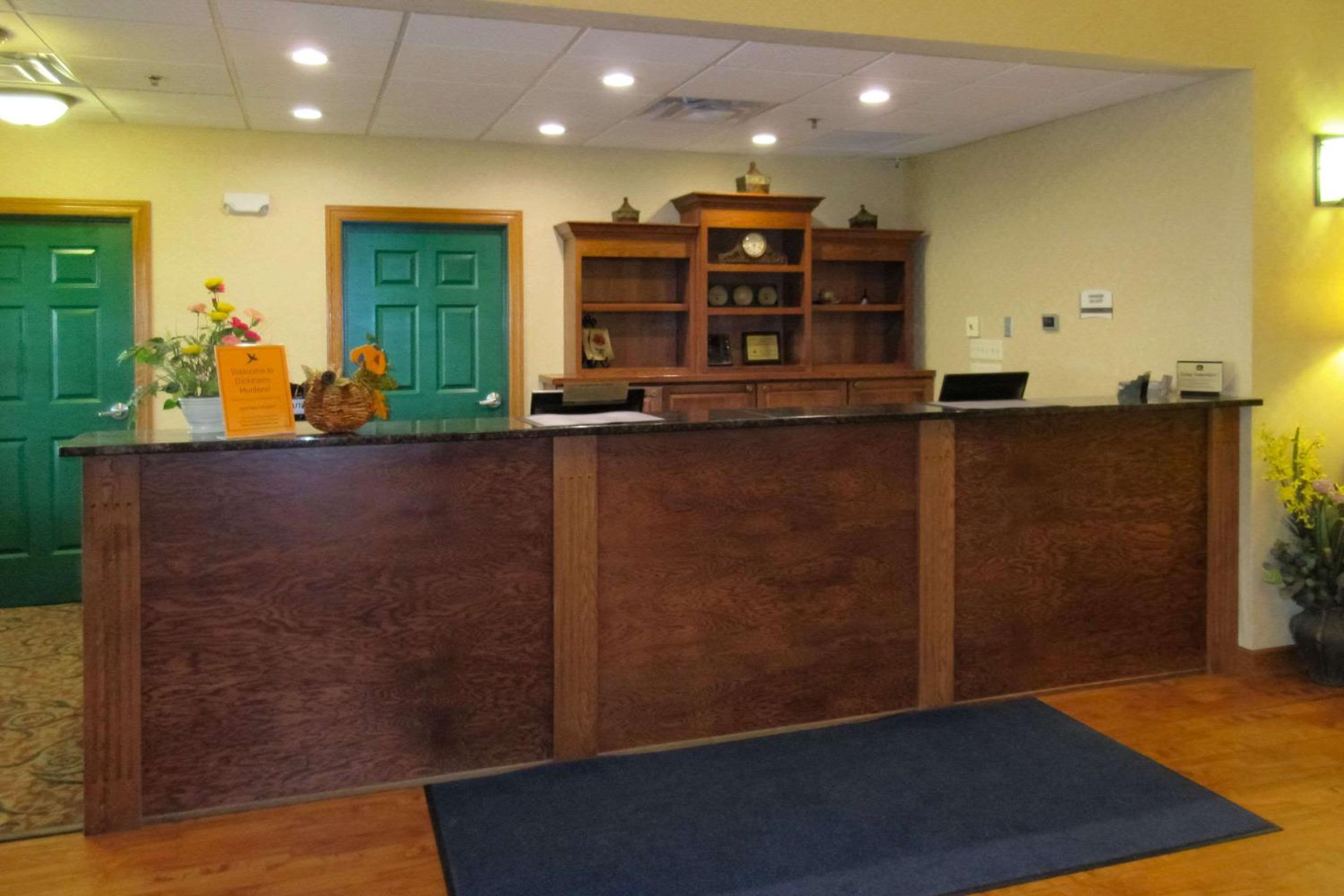 Dickinson Vacations - Heritage Hotel and Suites - Property Image 9