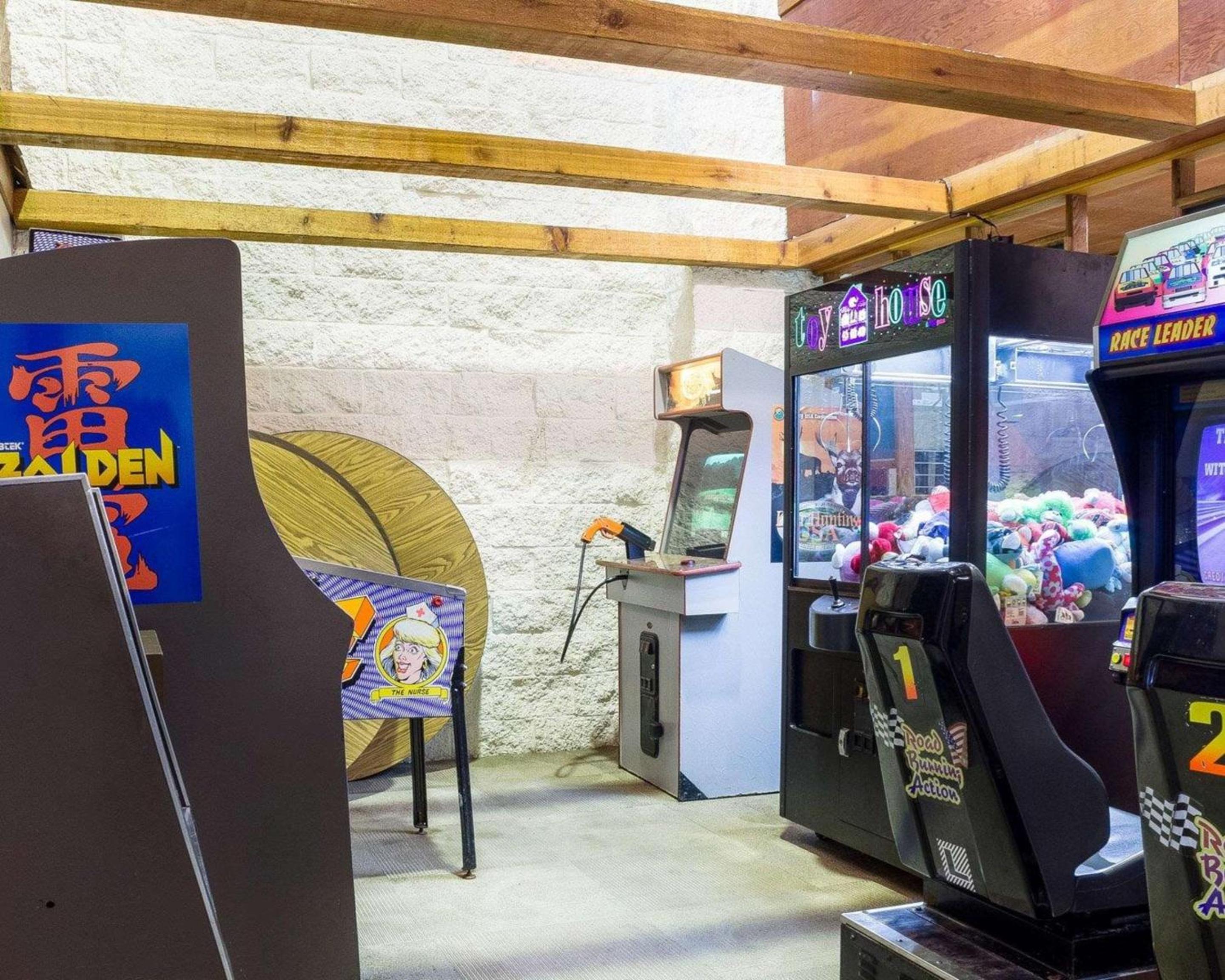 Bismarck Vacations - Quality Inn Bismarck I-94 - Property Image 17