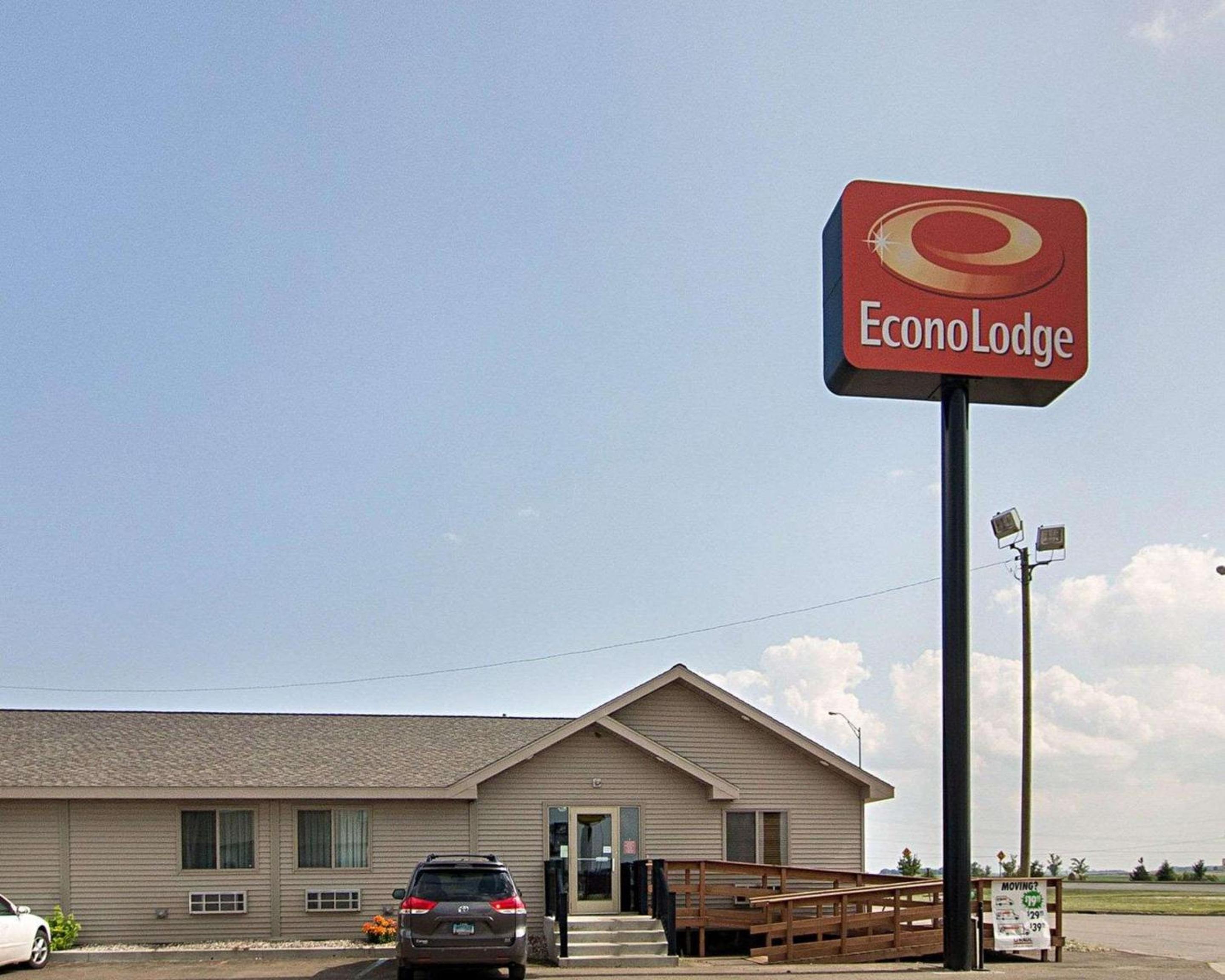 Econo Lodge Jamestown South