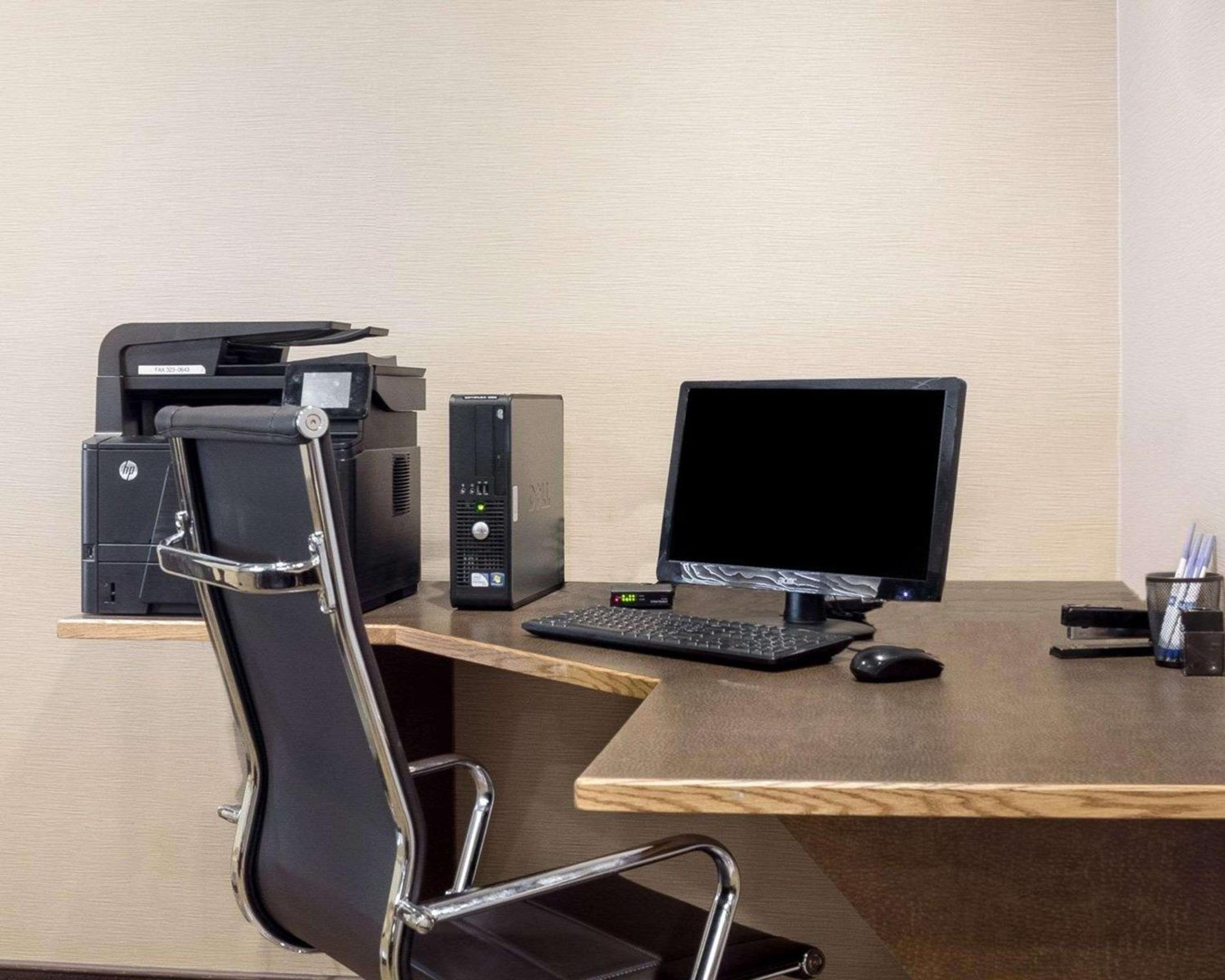 Bismarck Vacations - Quality Inn Bismarck I-94 - Property Image 12