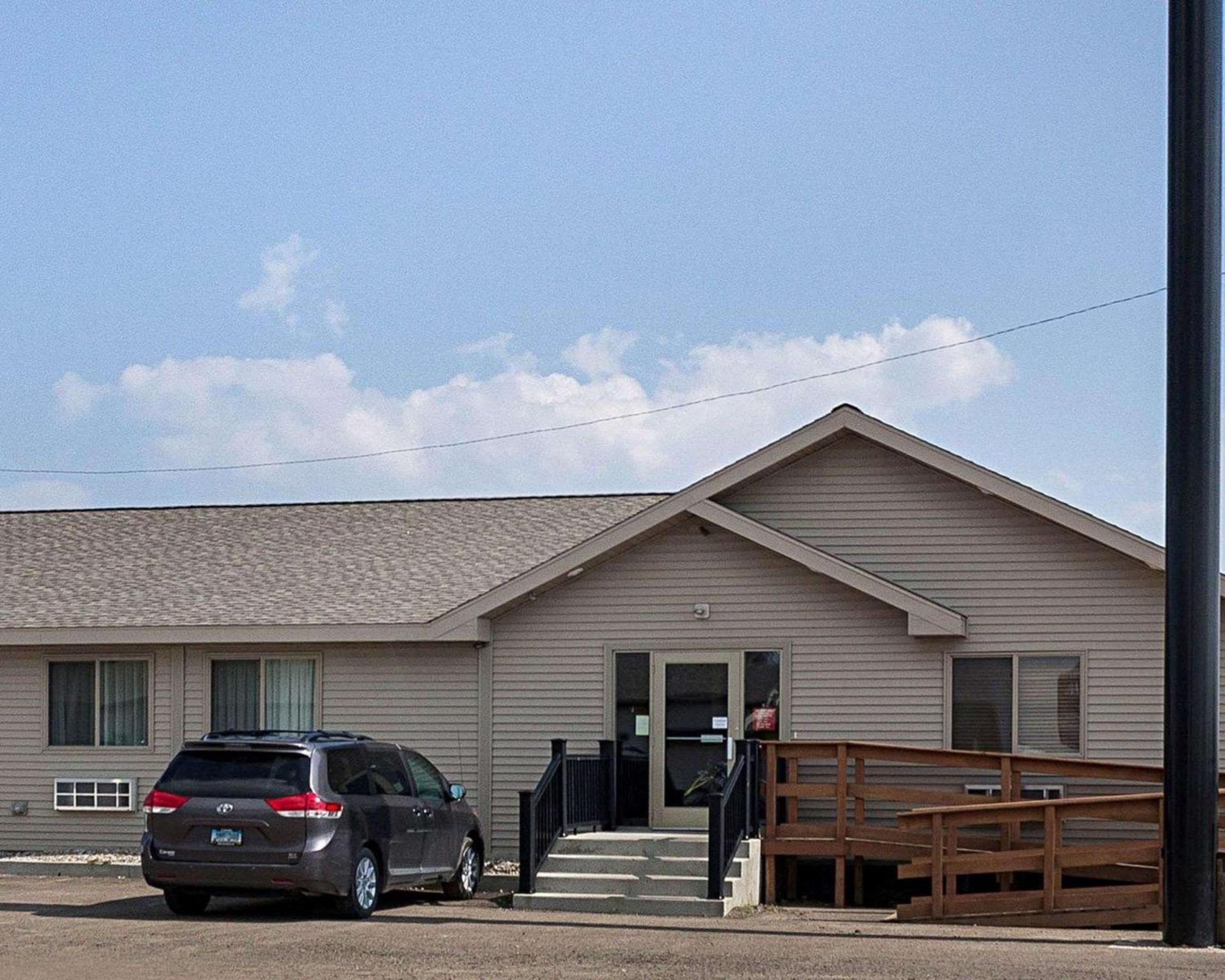 Econo Lodge Jamestown South