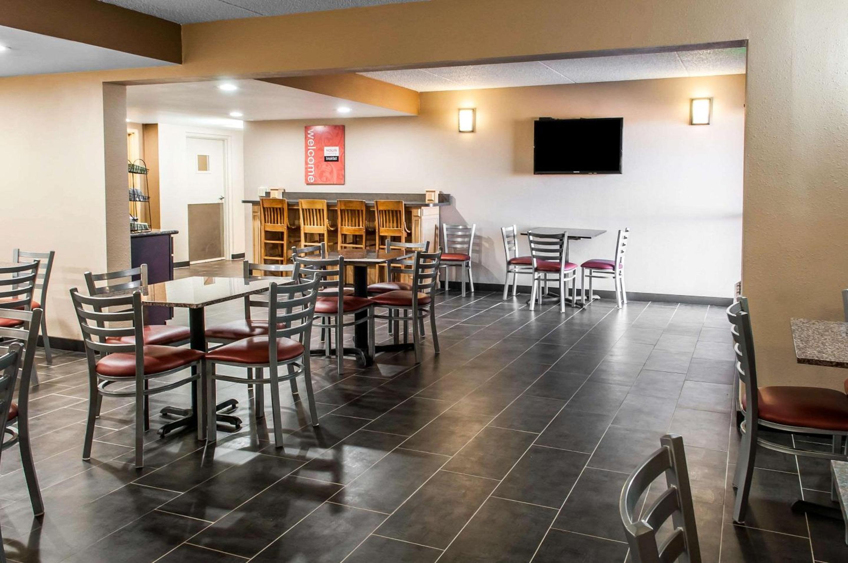 Las Vegas Vacations - Comfort Inn Las Vegas New Mexico - Property Image 7