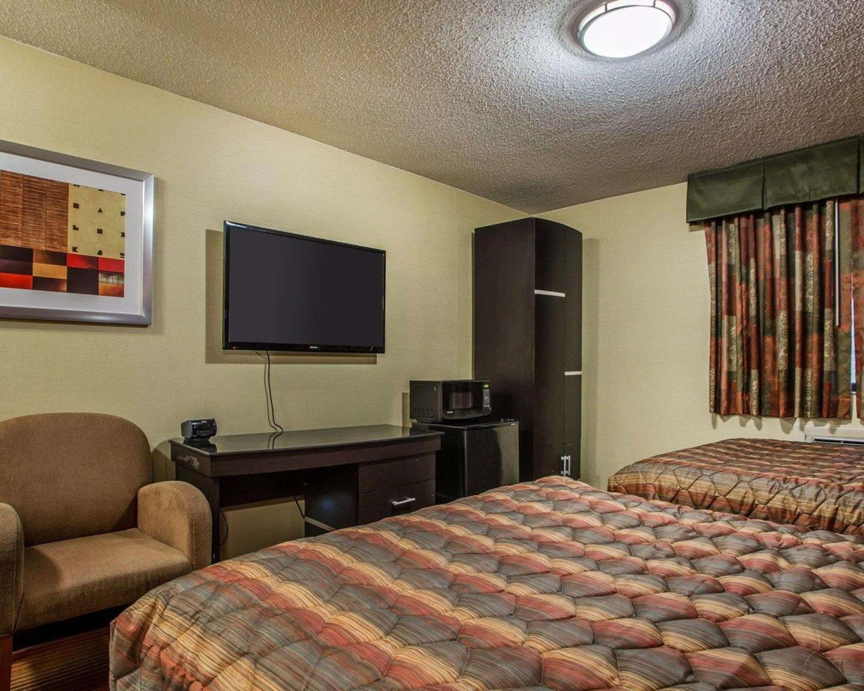 Rodeway Inn Belleville