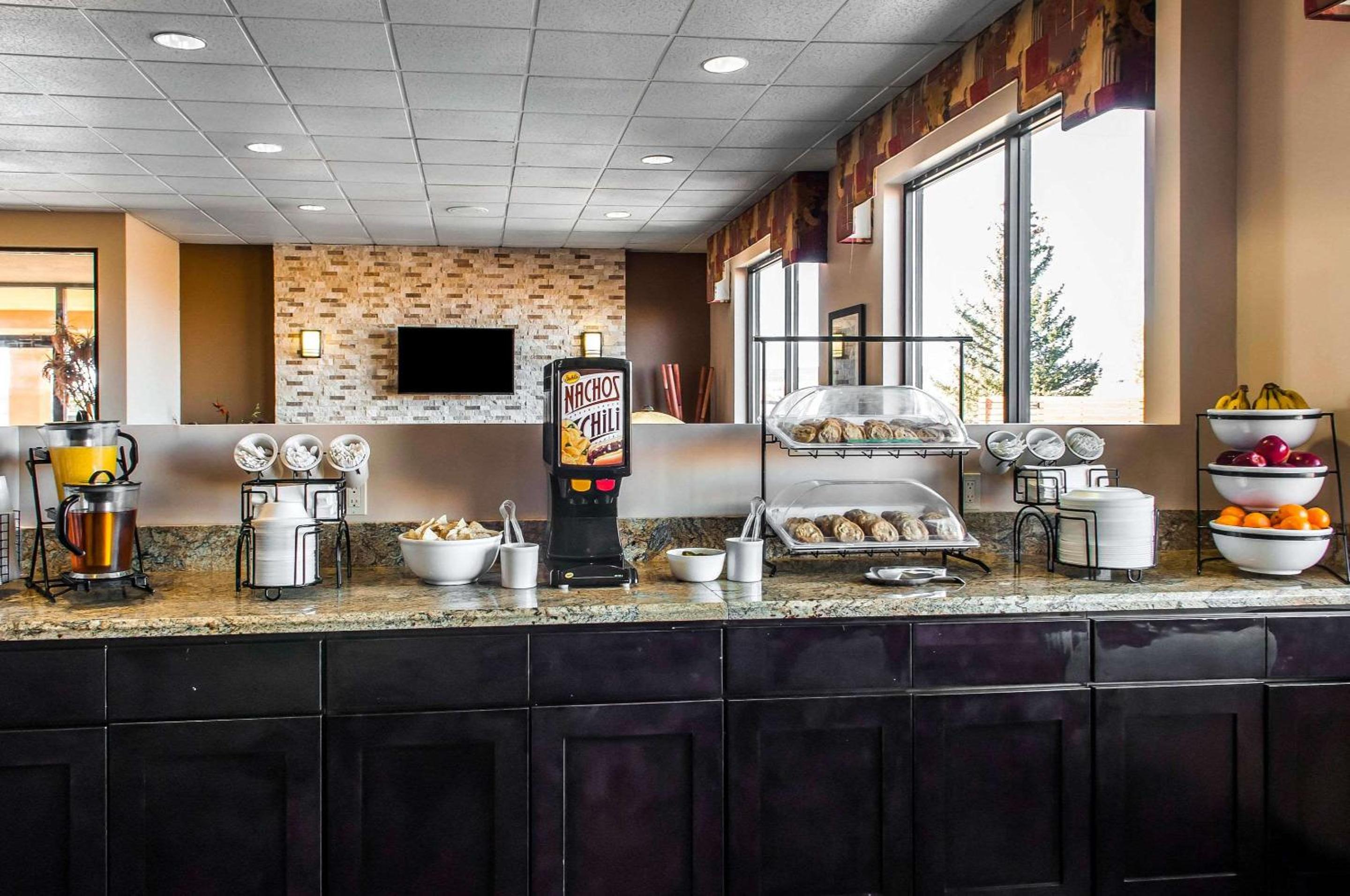 Las Vegas Vacations - Comfort Inn Las Vegas New Mexico - Property Image 4