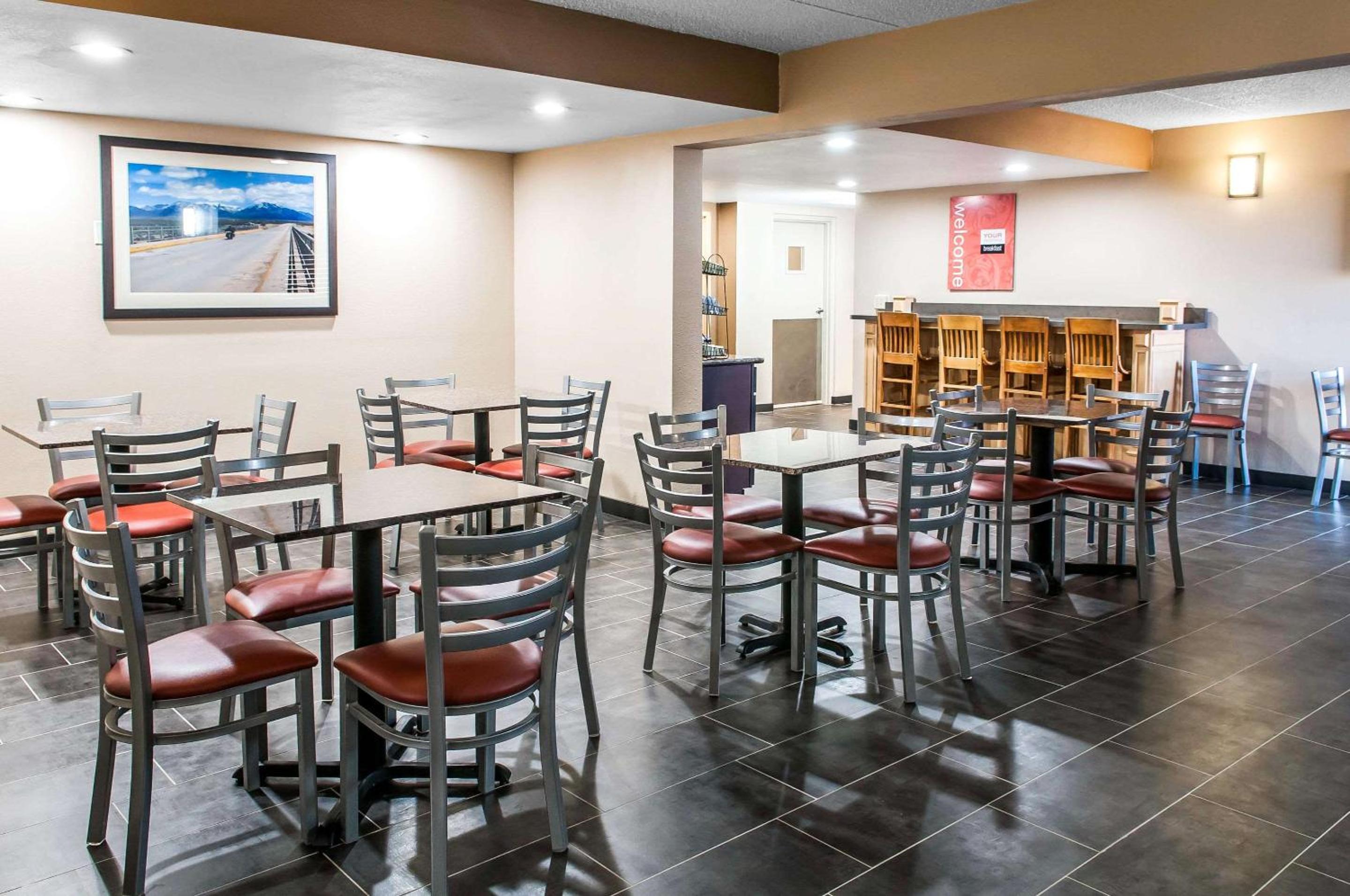 Las Vegas Vacations - Comfort Inn Las Vegas New Mexico - Property Image 6