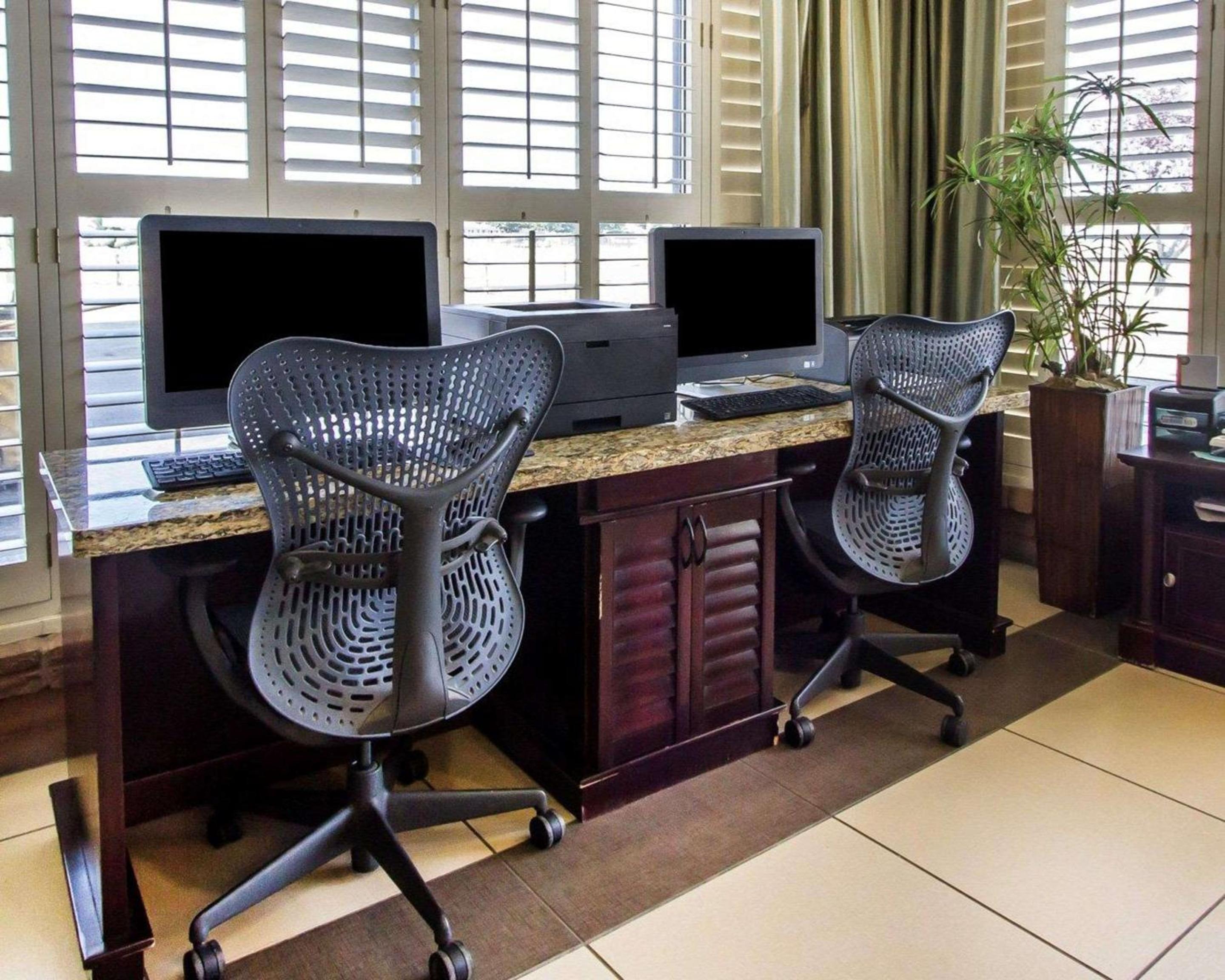 Deming Vacations - Quality Inn Deming - Property Image 3