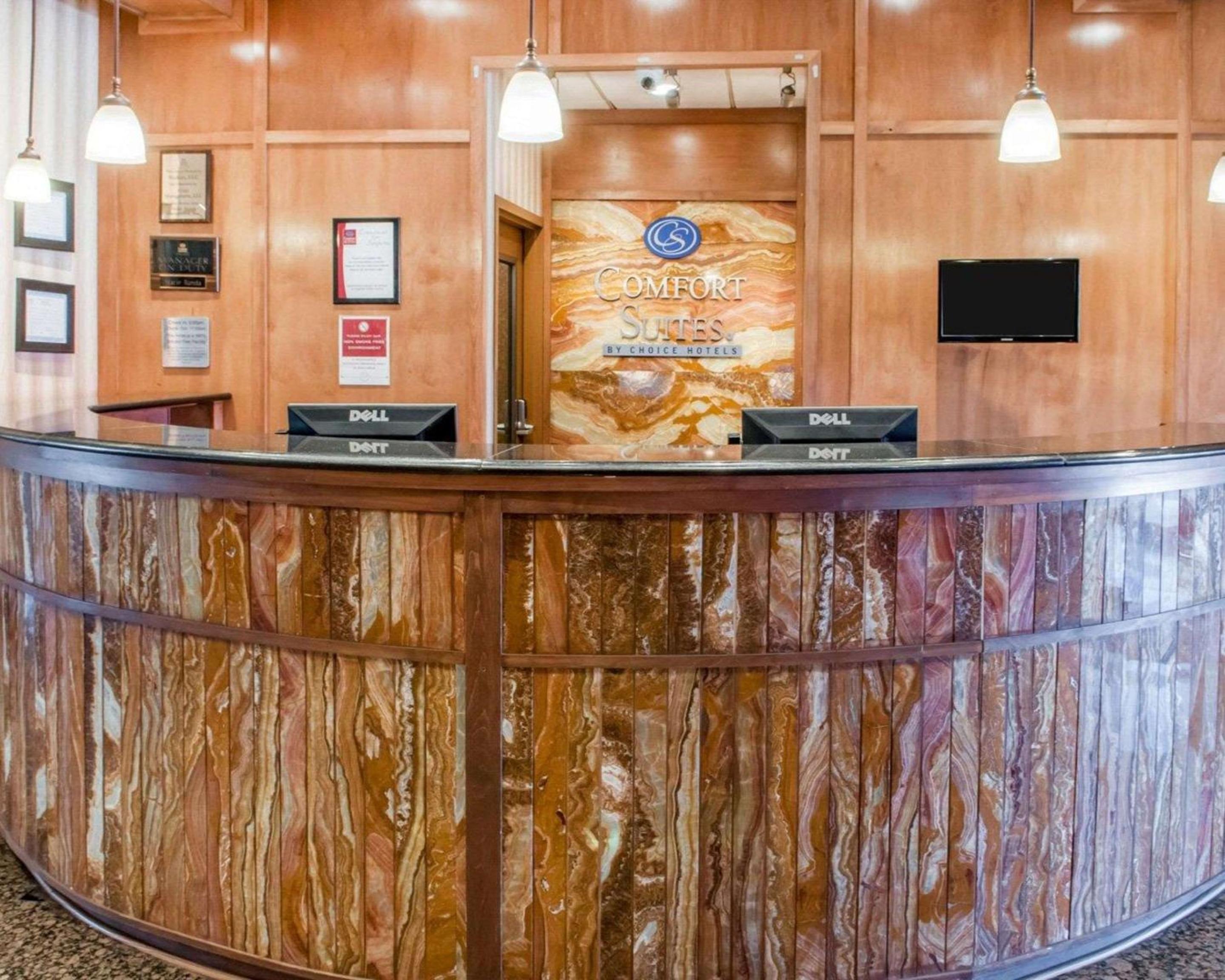 Roswell Vacations - Comfort Suites - Property Image 3