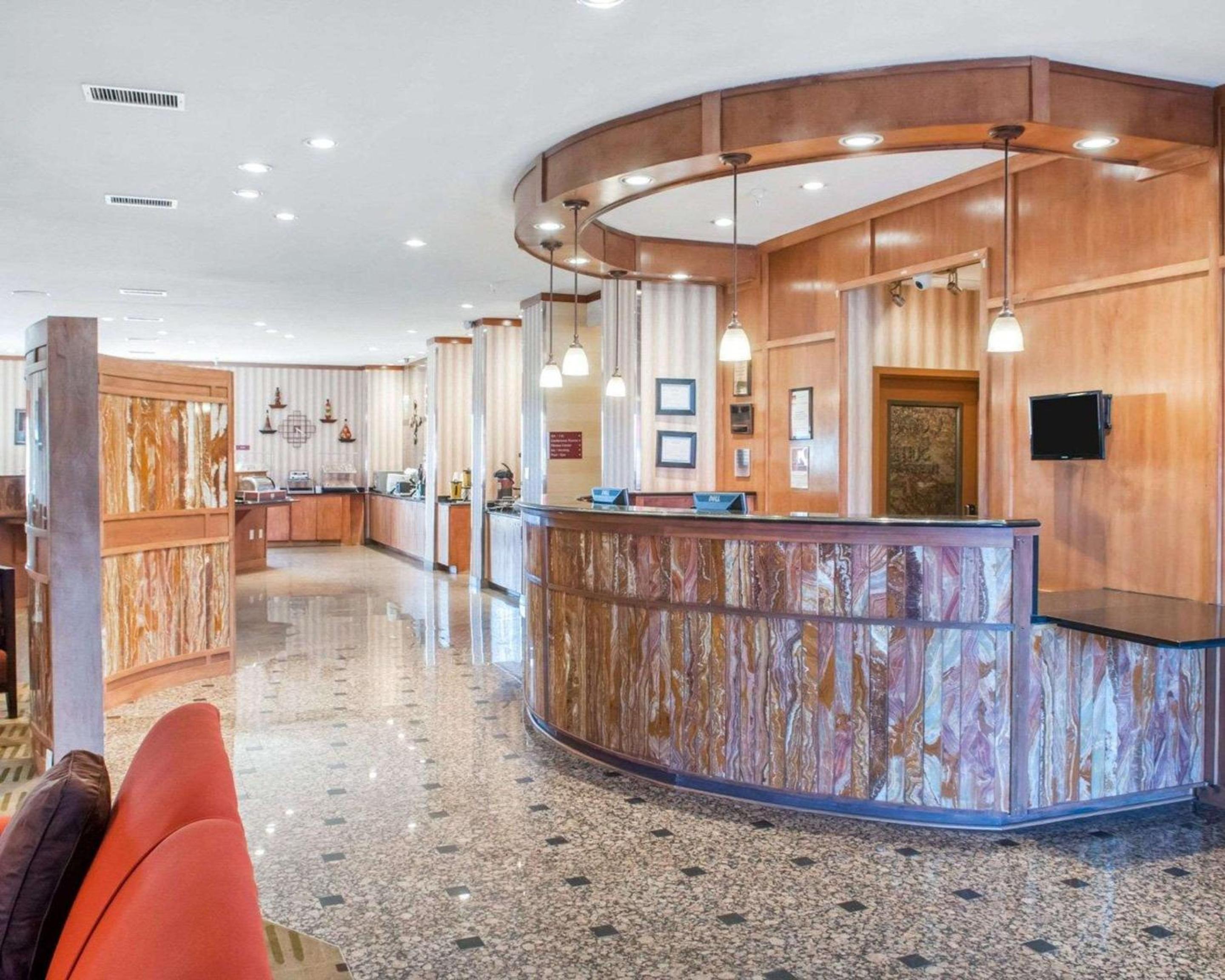 Roswell Vacations - Comfort Suites - Property Image 5