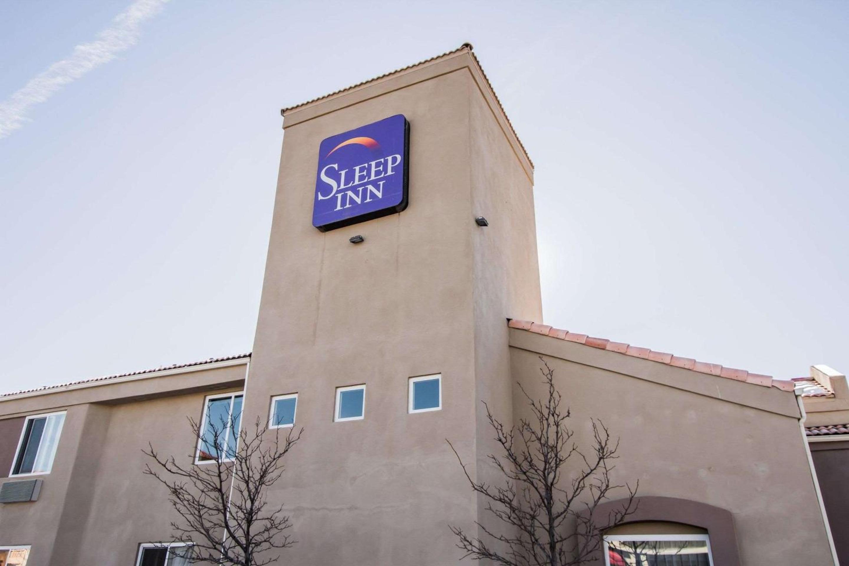 Gallup Vacations - Sleep Inn Gallup - Property Image 2