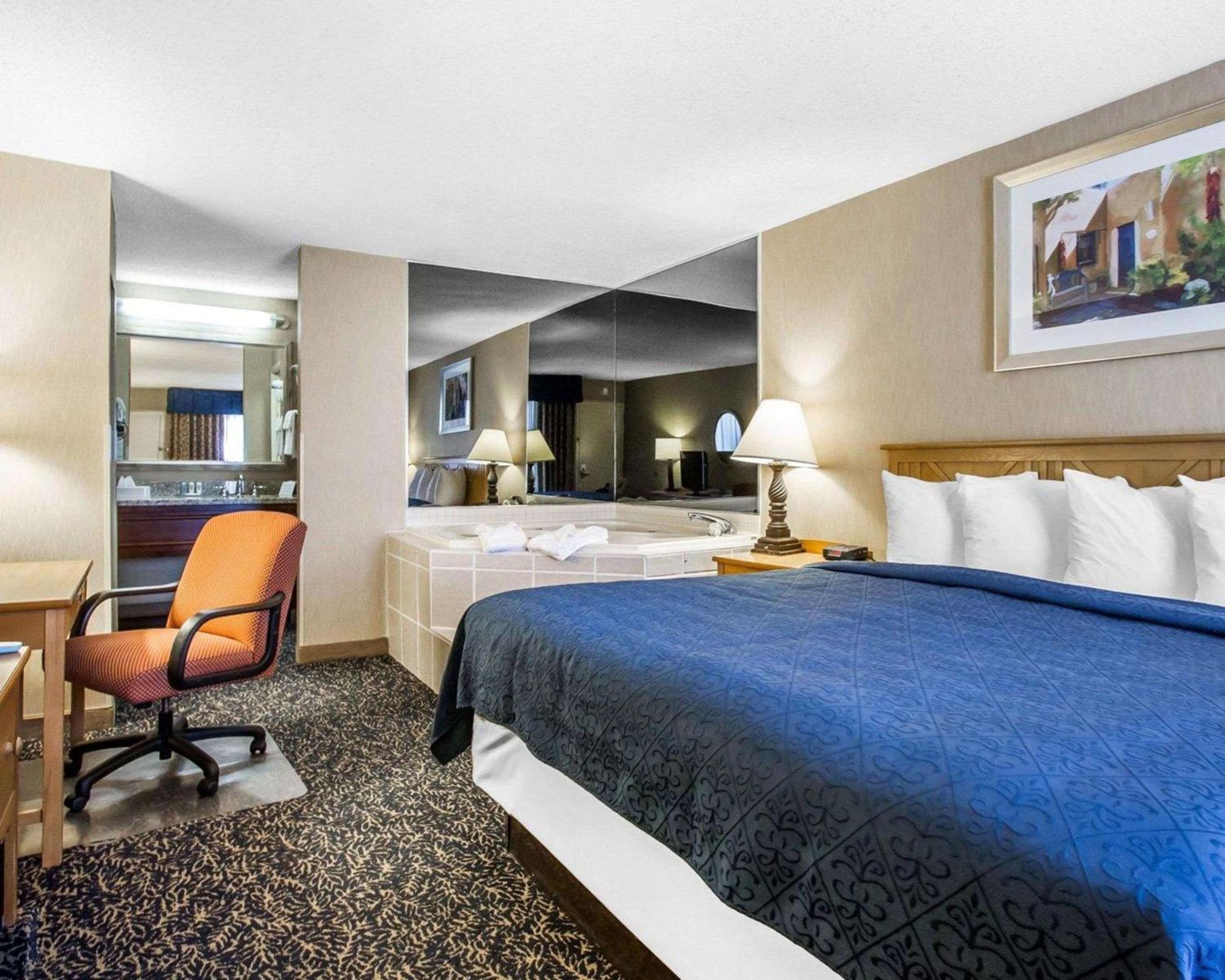 Quality Inn Deming view 5
