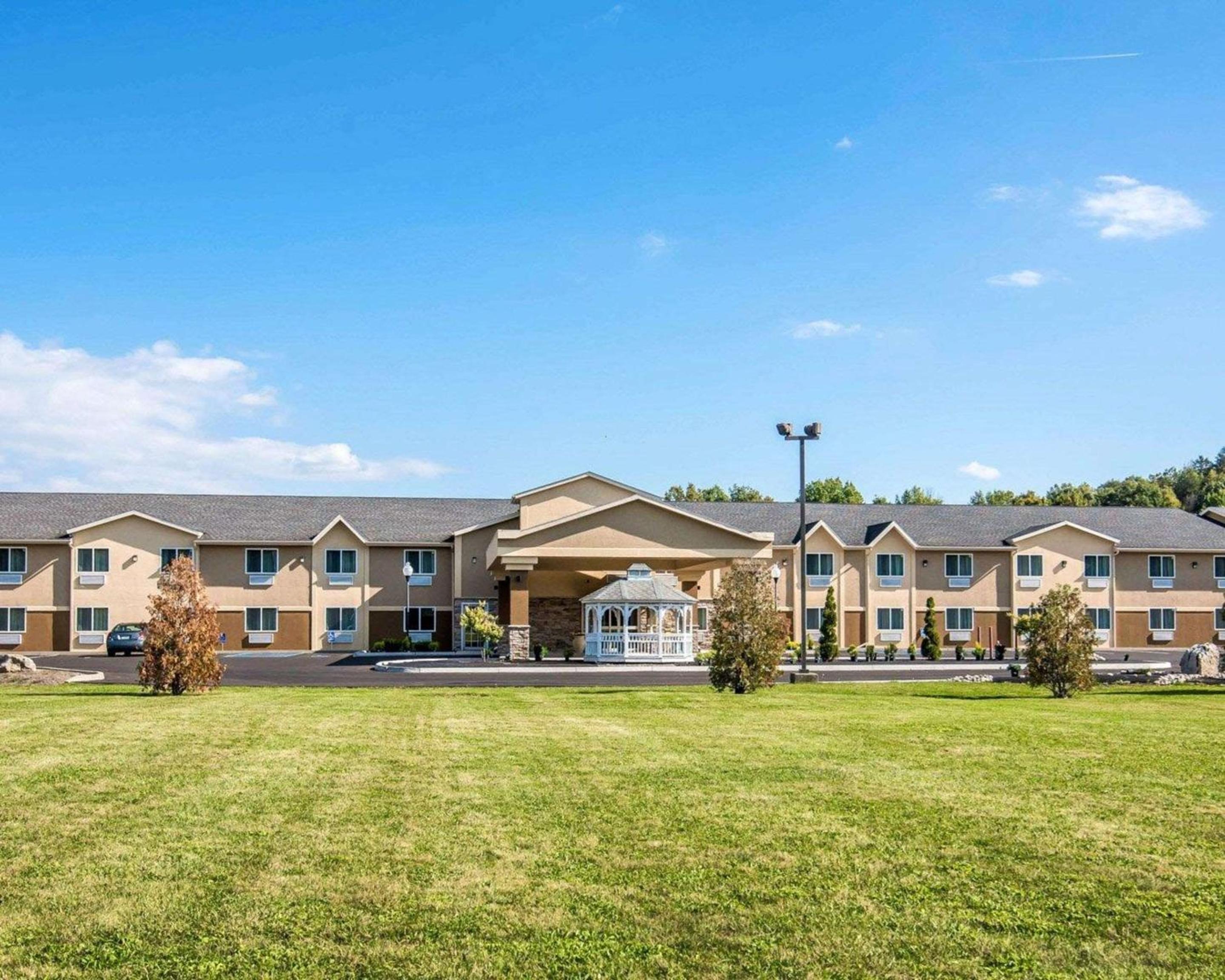 Comfort Inn Saugerties view 4
