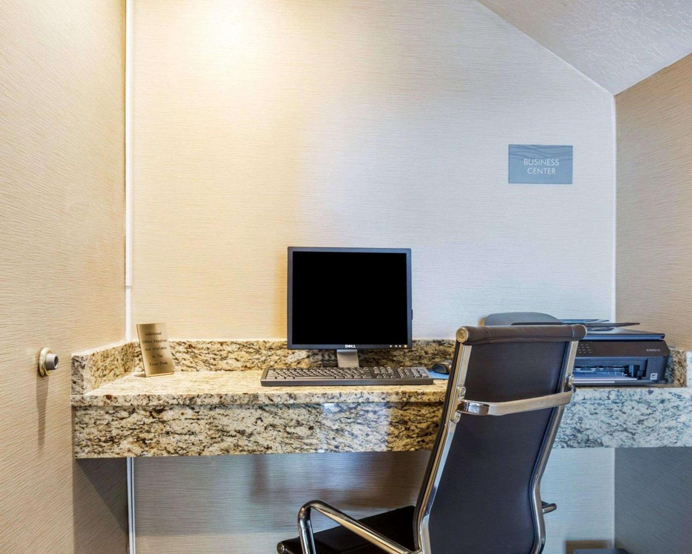Elko Vacations - Comfort Inn Elko - Property Image 10