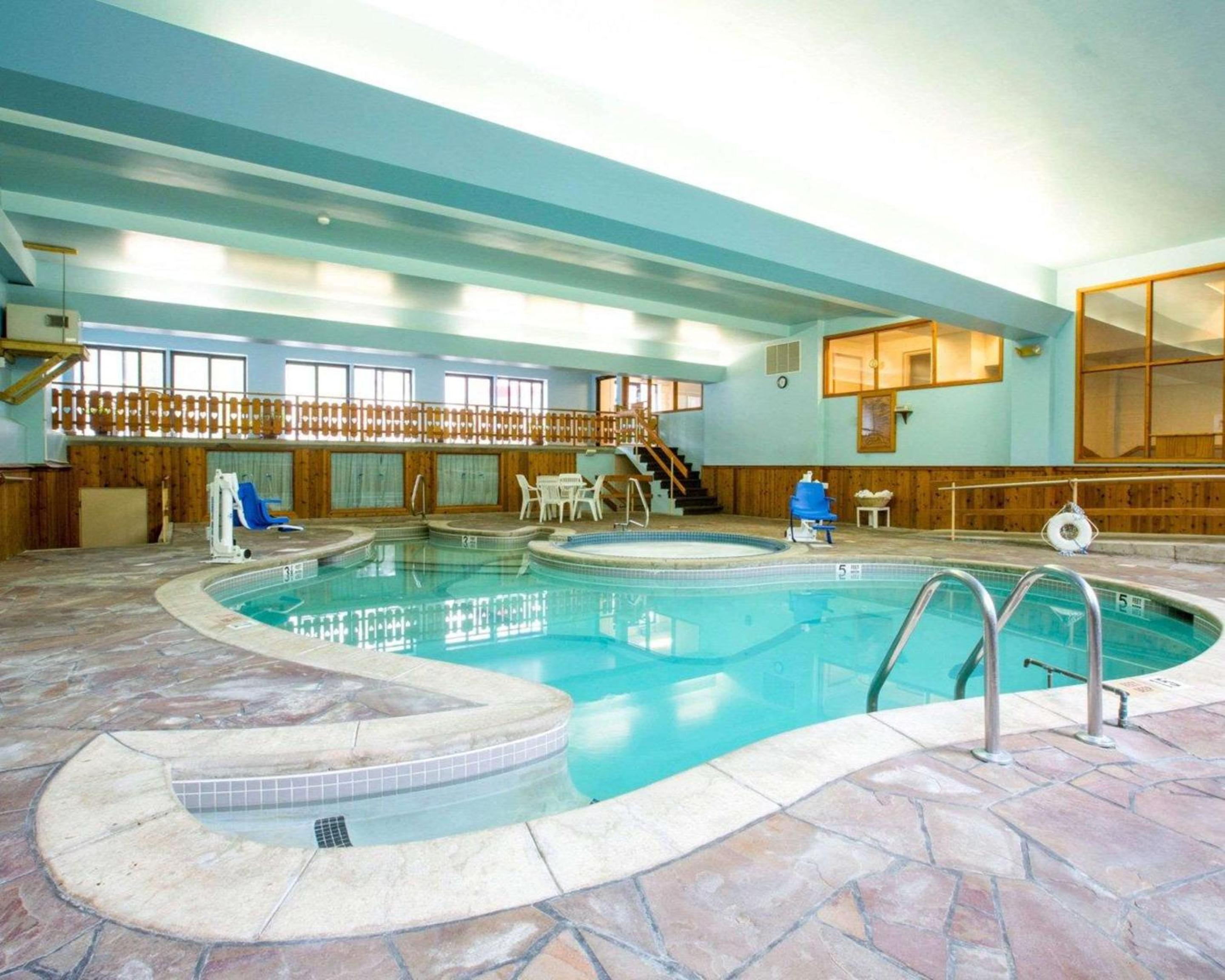 Rodeway Inn Lake Placid South view 5