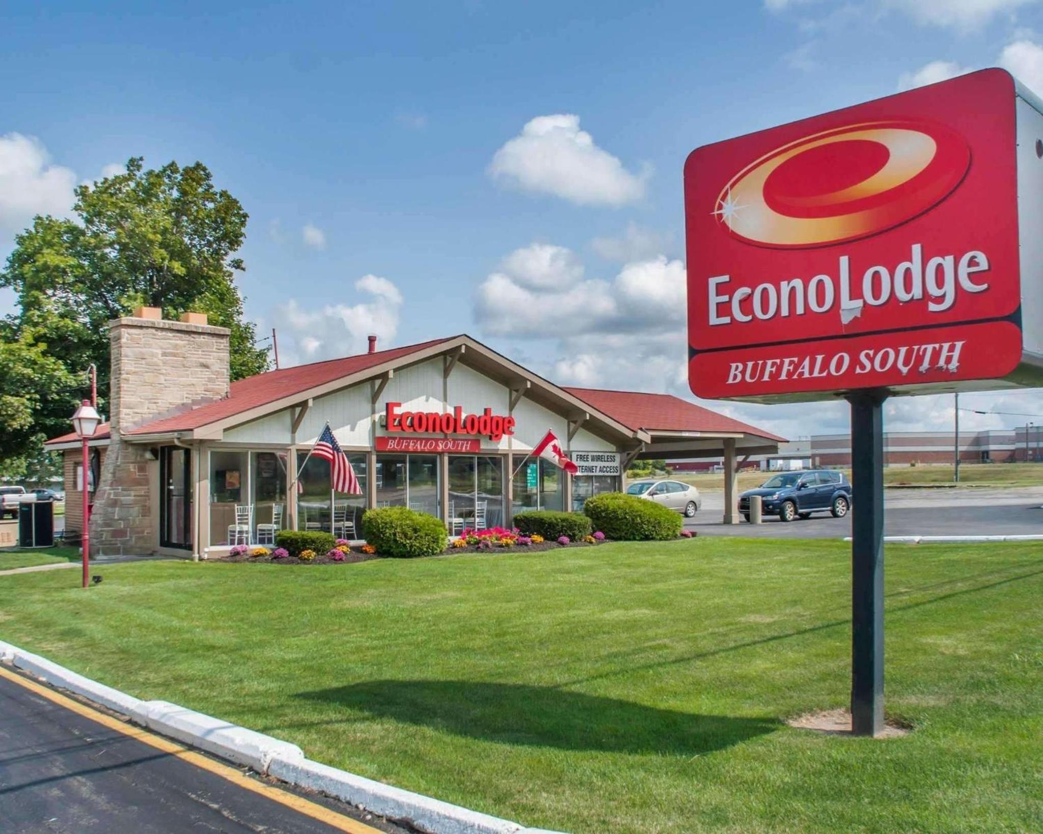 Hotel Econo Lodge Buffalo South - Image 1