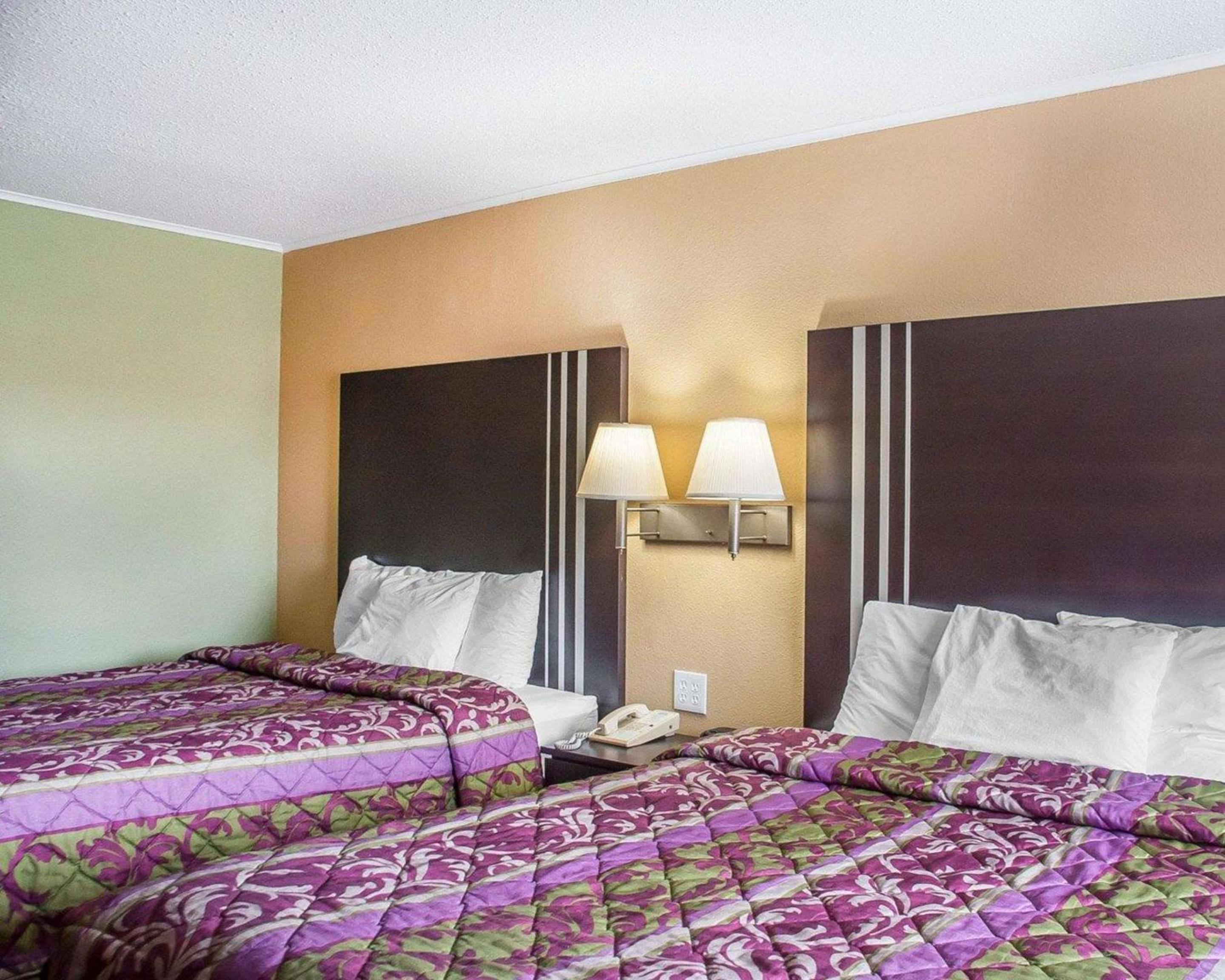 Amherst Inn & Suites view 3