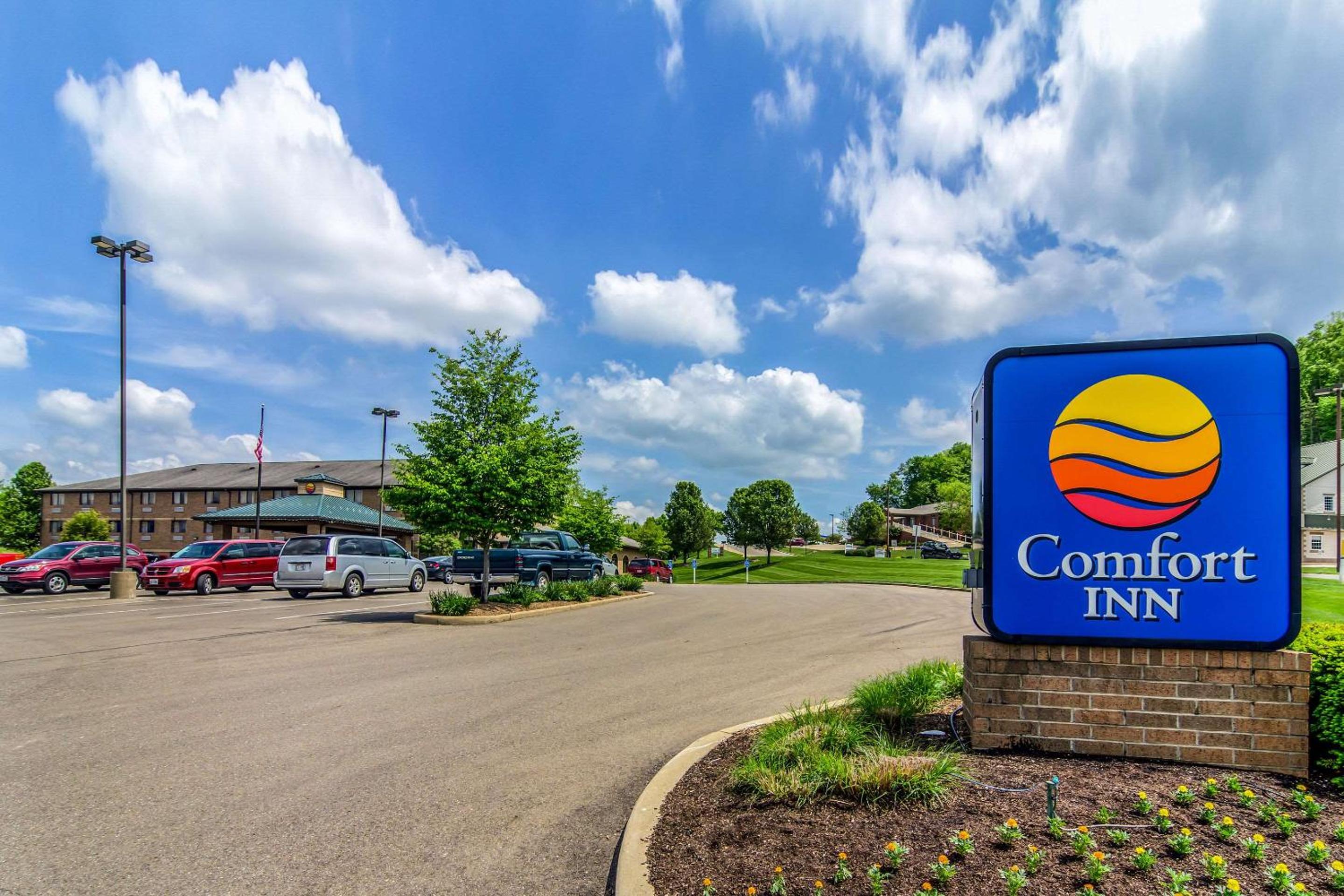 Comfort Inn Millersburg view 3