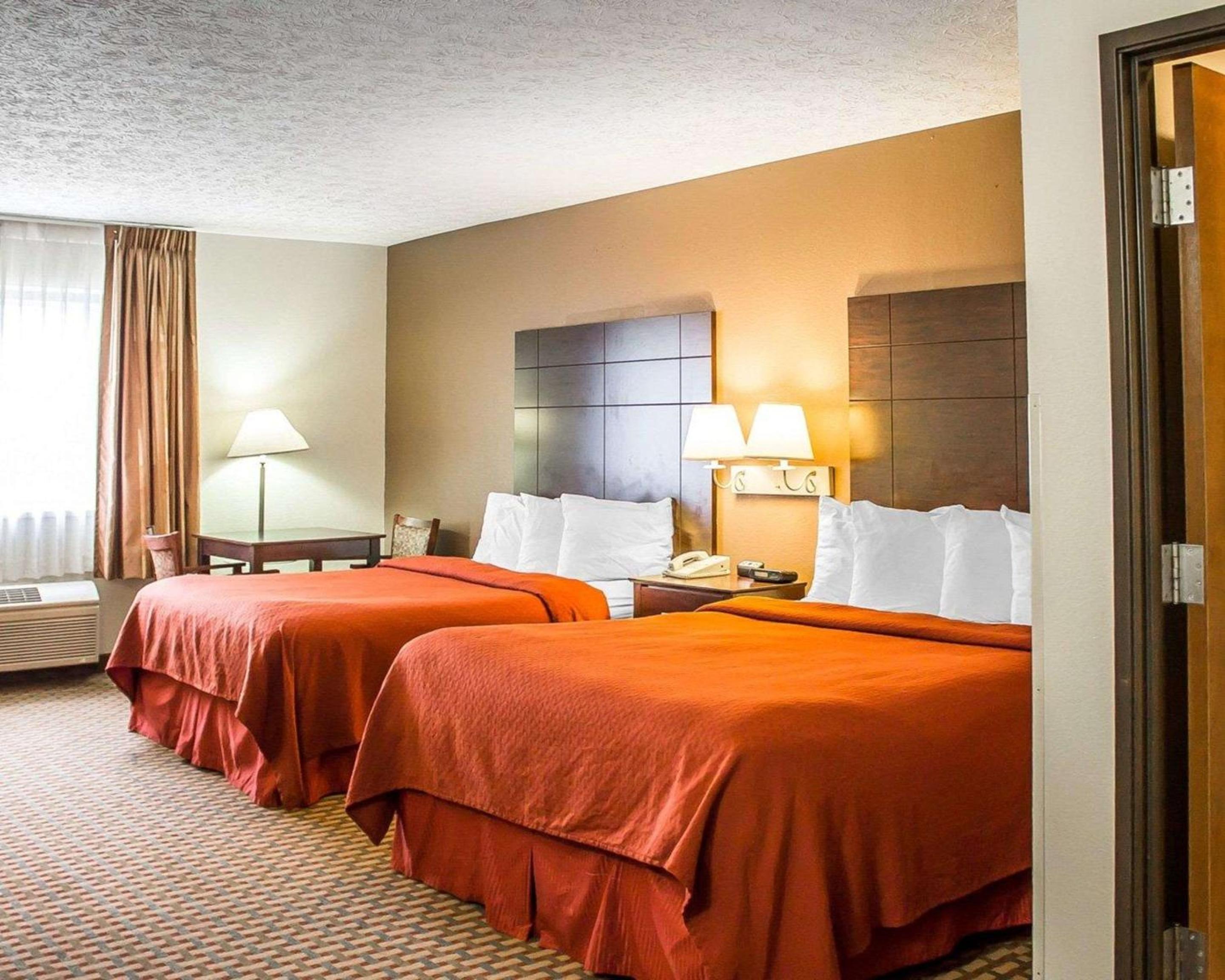 Quality Inn Elyria view 4