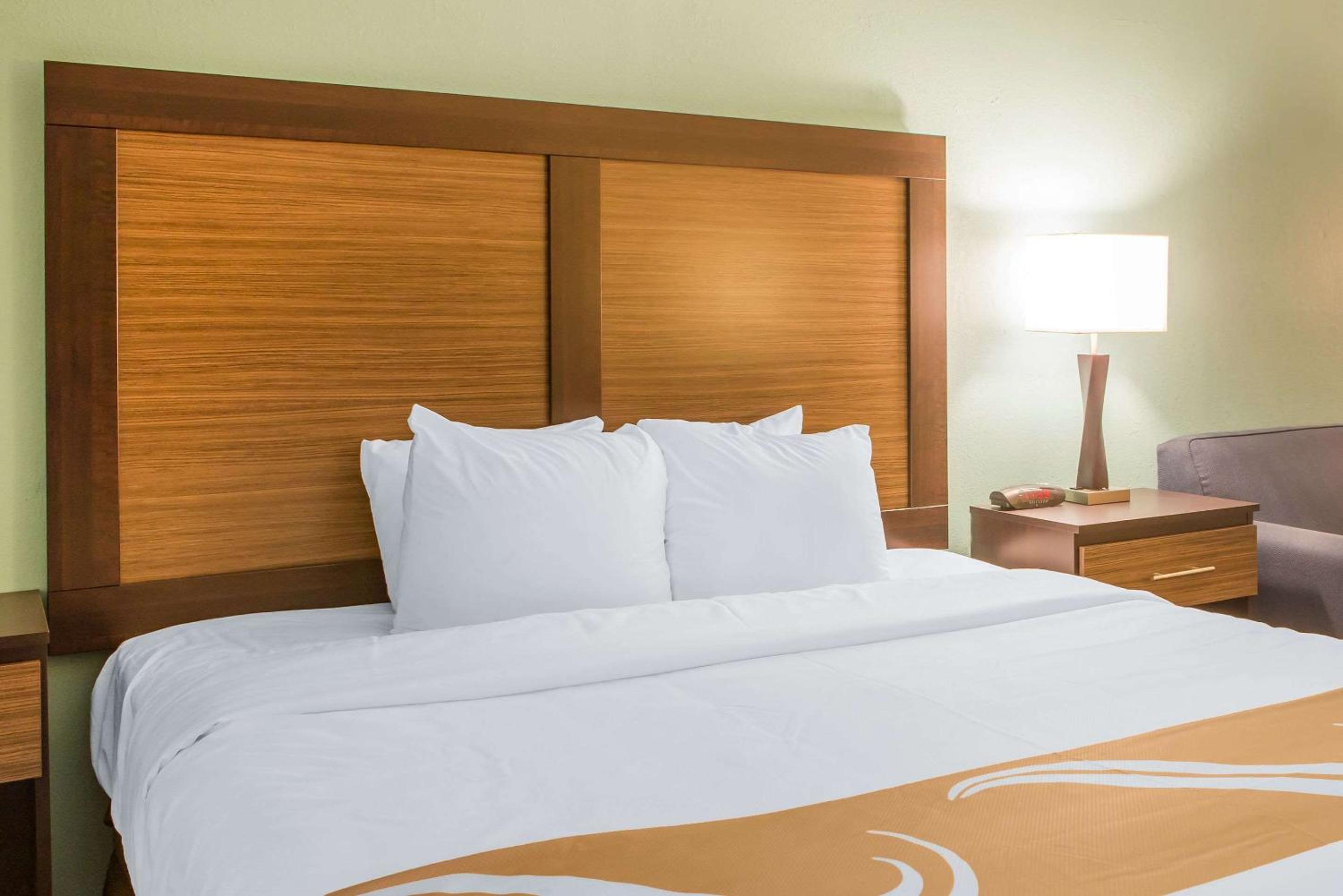 Findlay Vacations - Quality Inn - Property Image 3