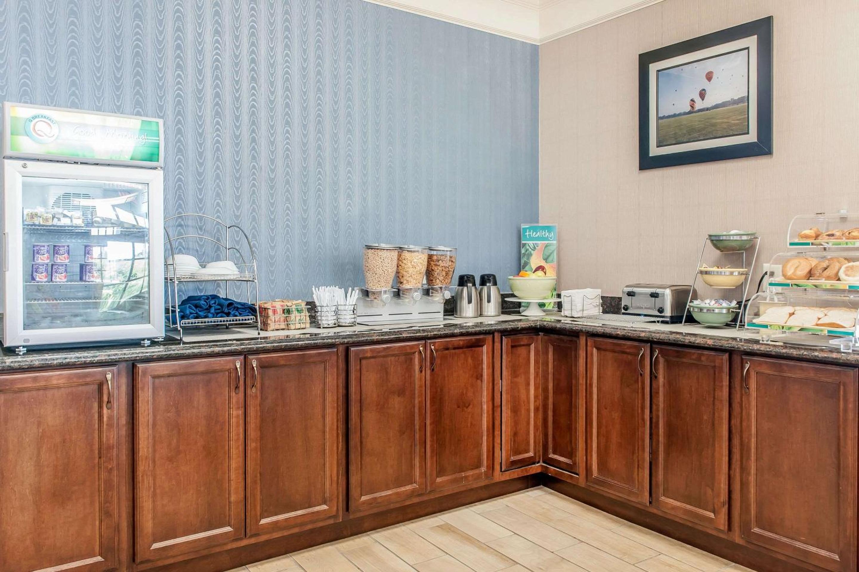 Findlay Vacations - Quality Inn - Property Image 16