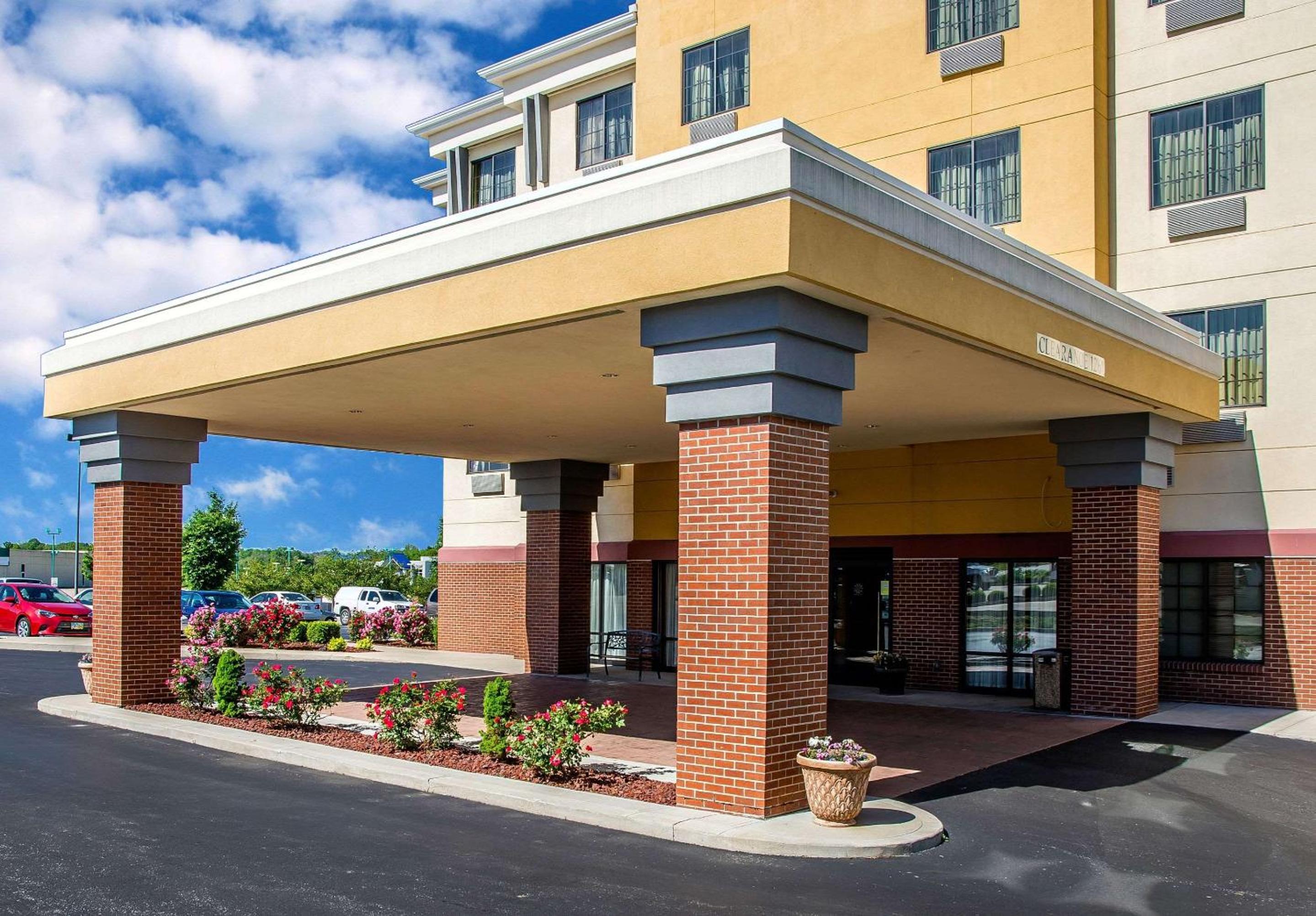 Spark by Hilton Cincinnati Fairfield view 2