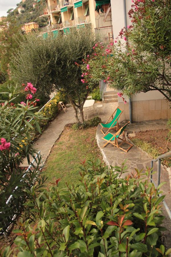 Sea view apartment with private garden photo 3