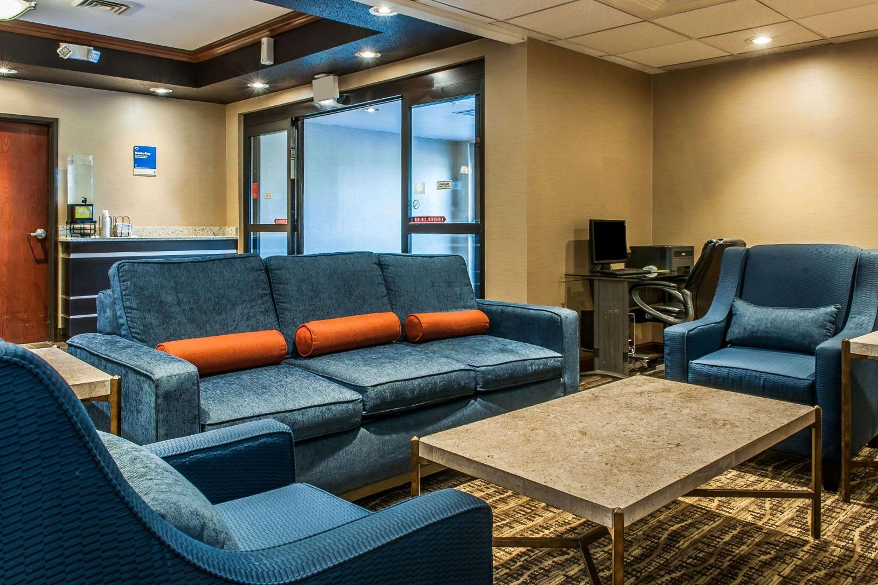 Comfort Inn Pickerington - Columbus East view 4
