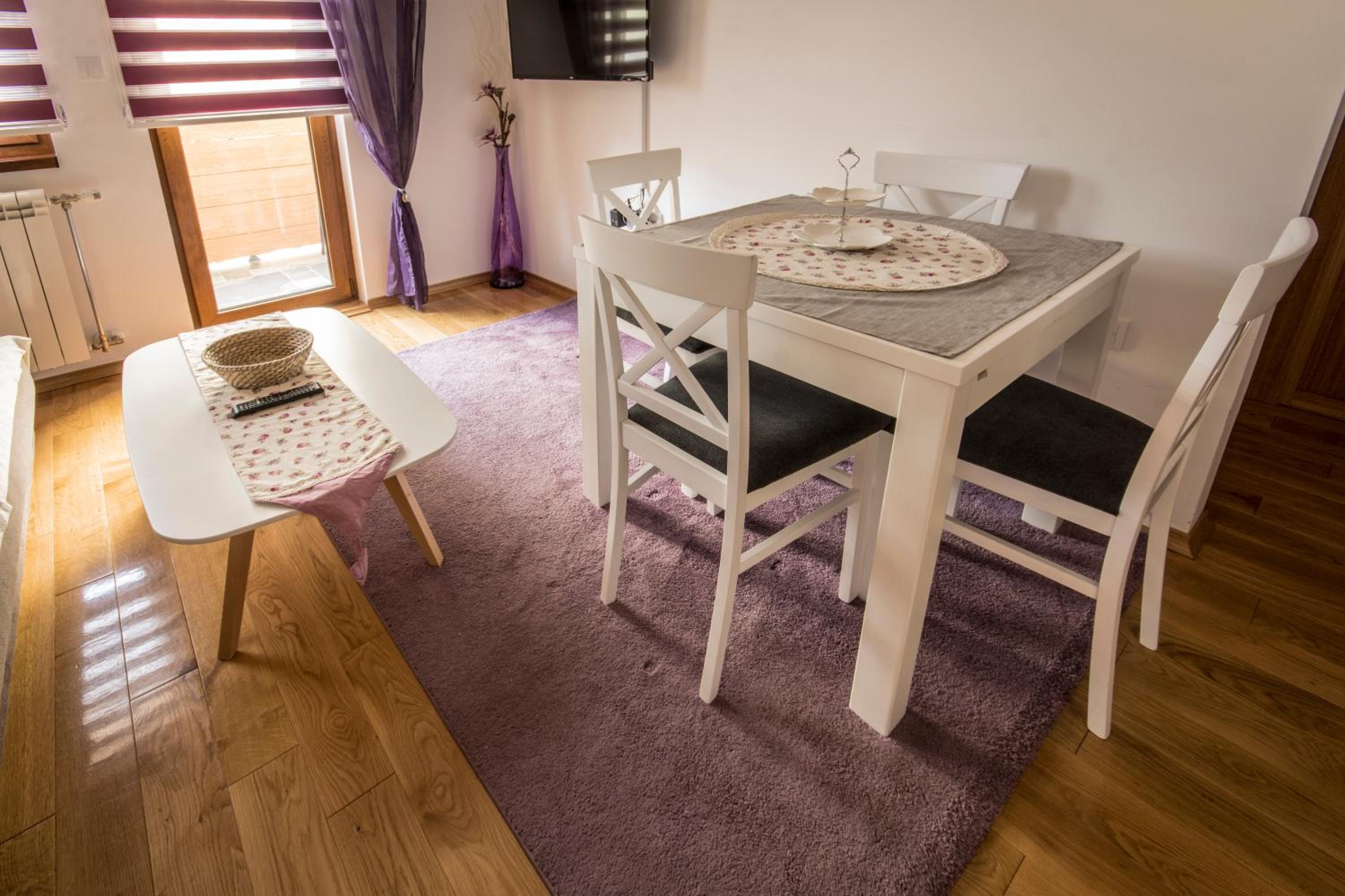 Apartmani F&A view 5