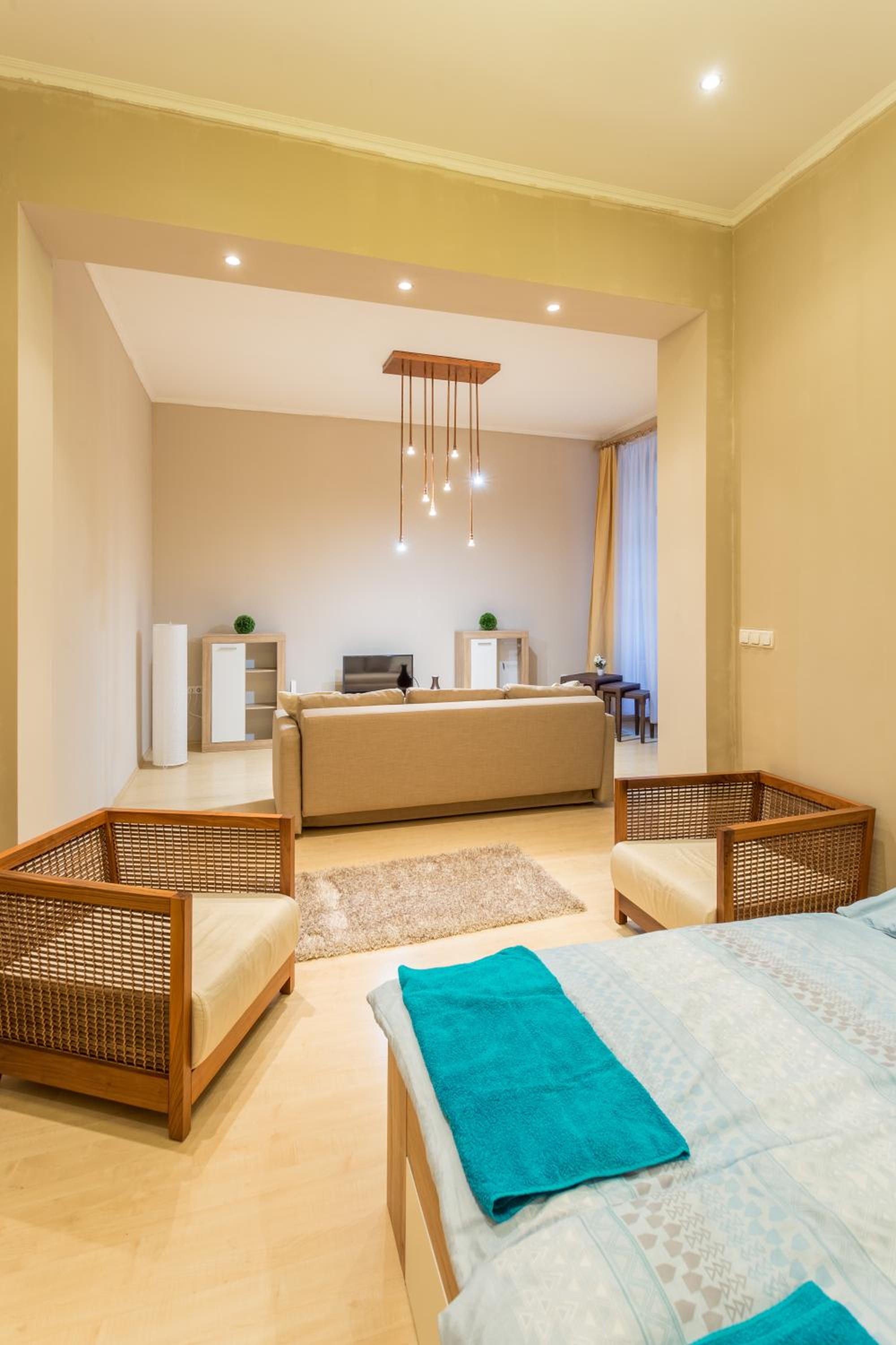 DobStreet Dream Apartment view 3