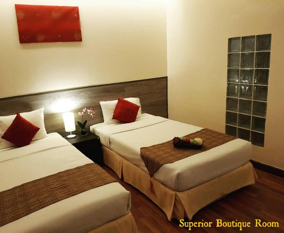 Maninarakorn Hotel - Image 3