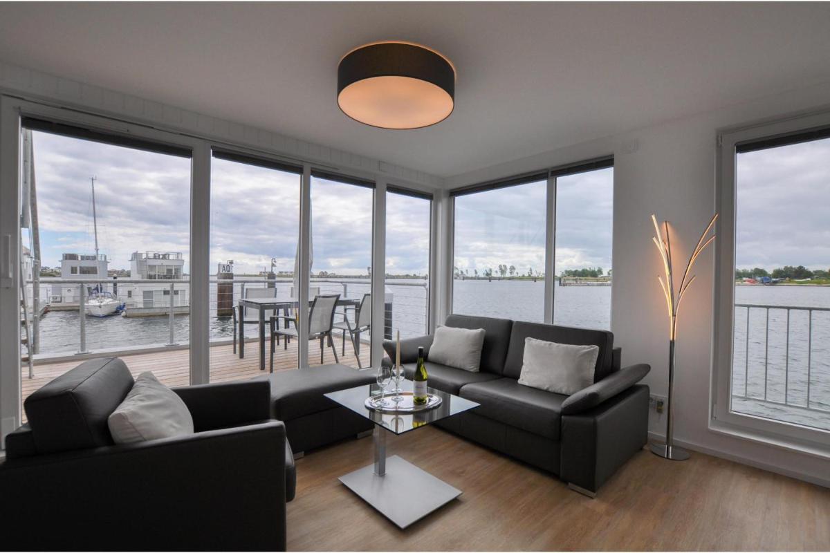 Schwimmendes Haus Haithabu