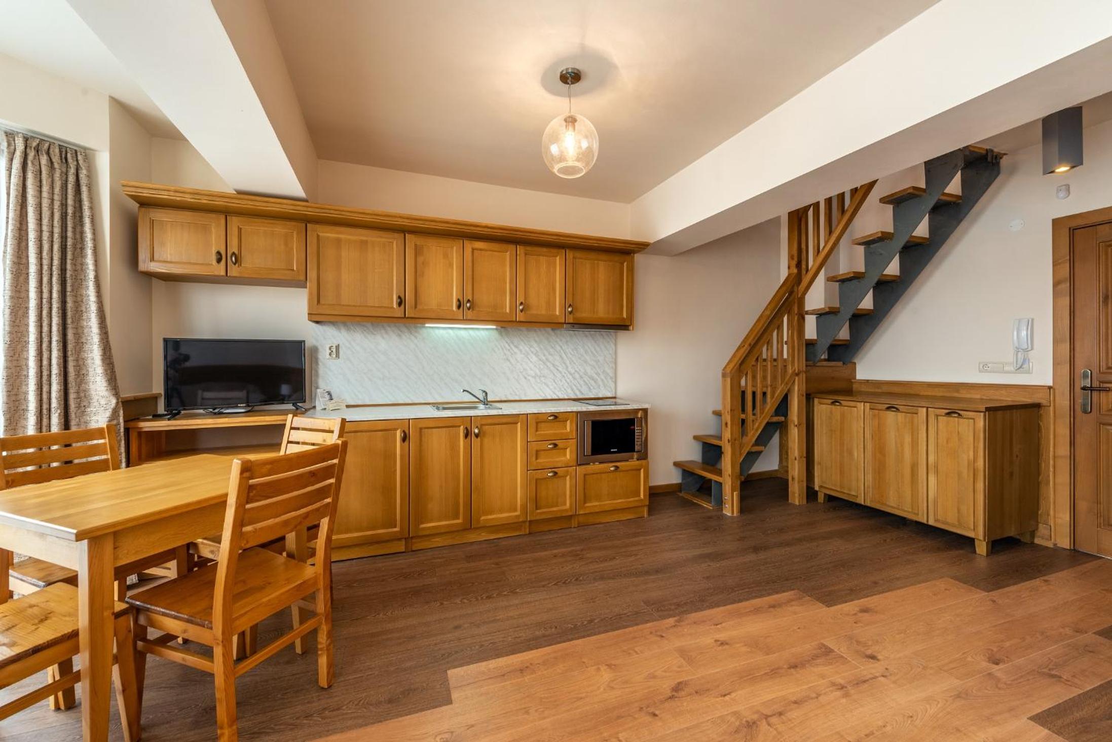 Pirin Golf & Country Club Apartment Complex