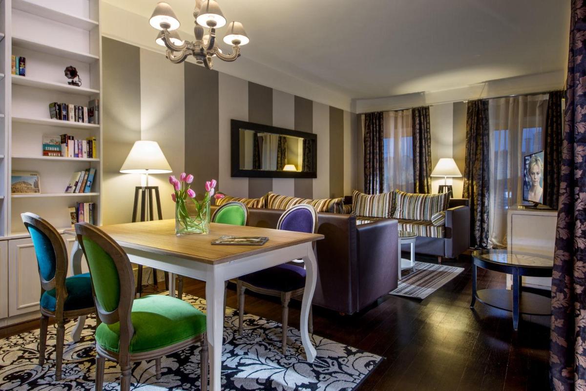 The Inn Apartments Forum by The Goodnight Company