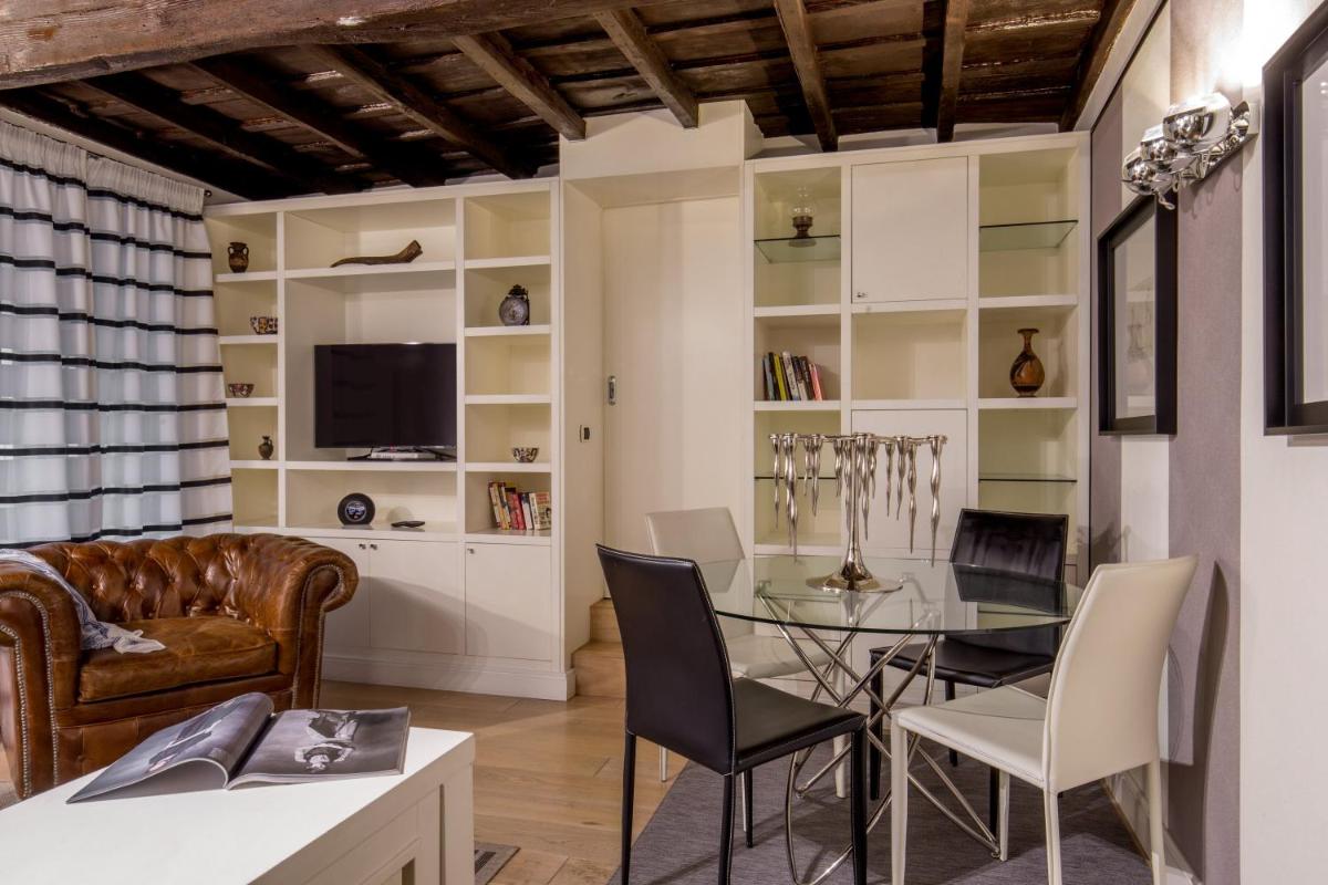 The Inn Apartments Forum by The Goodnight Company
