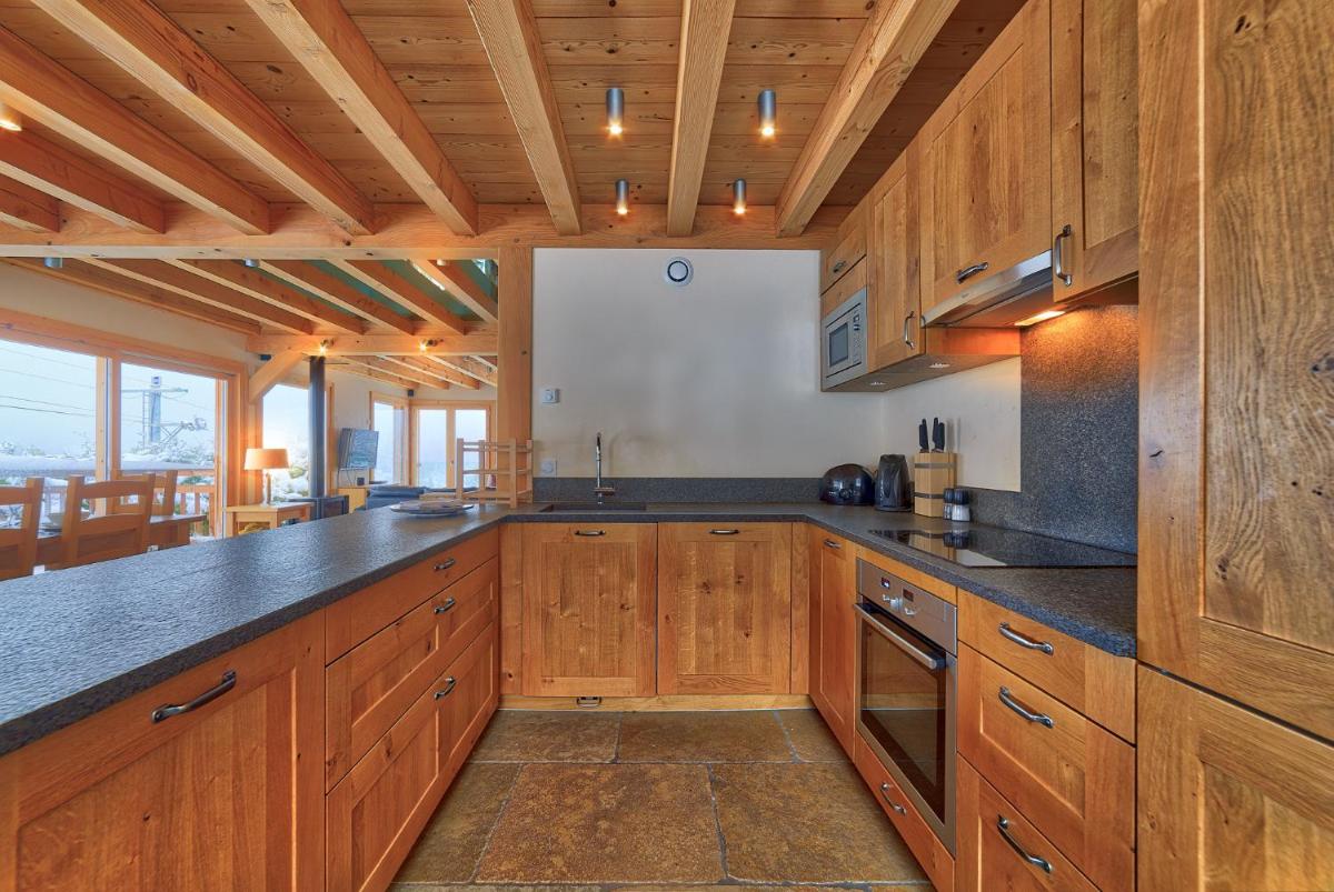 Les Houches Vacations - Chalet Lynx - Property Image 8