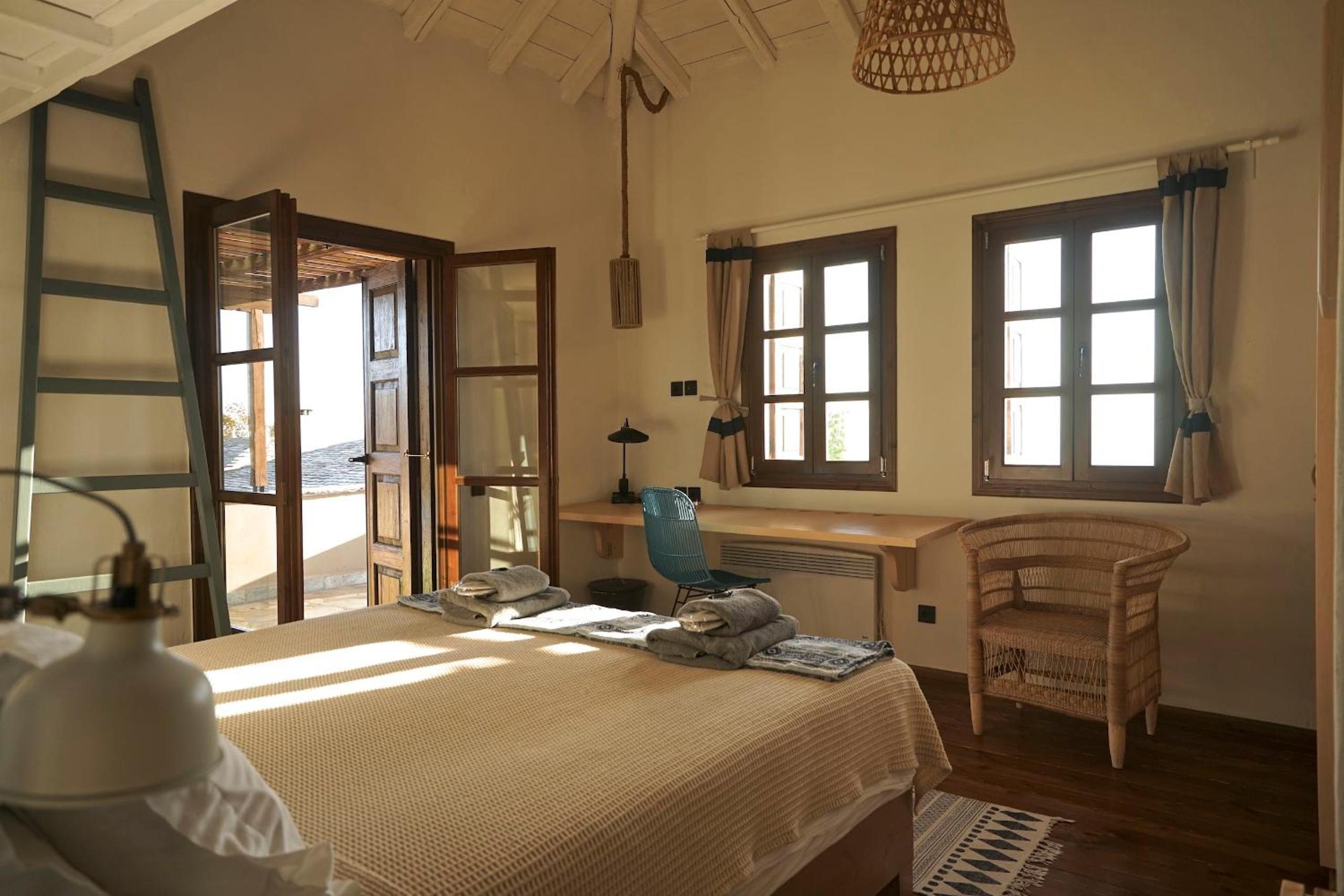 Pelion Homes