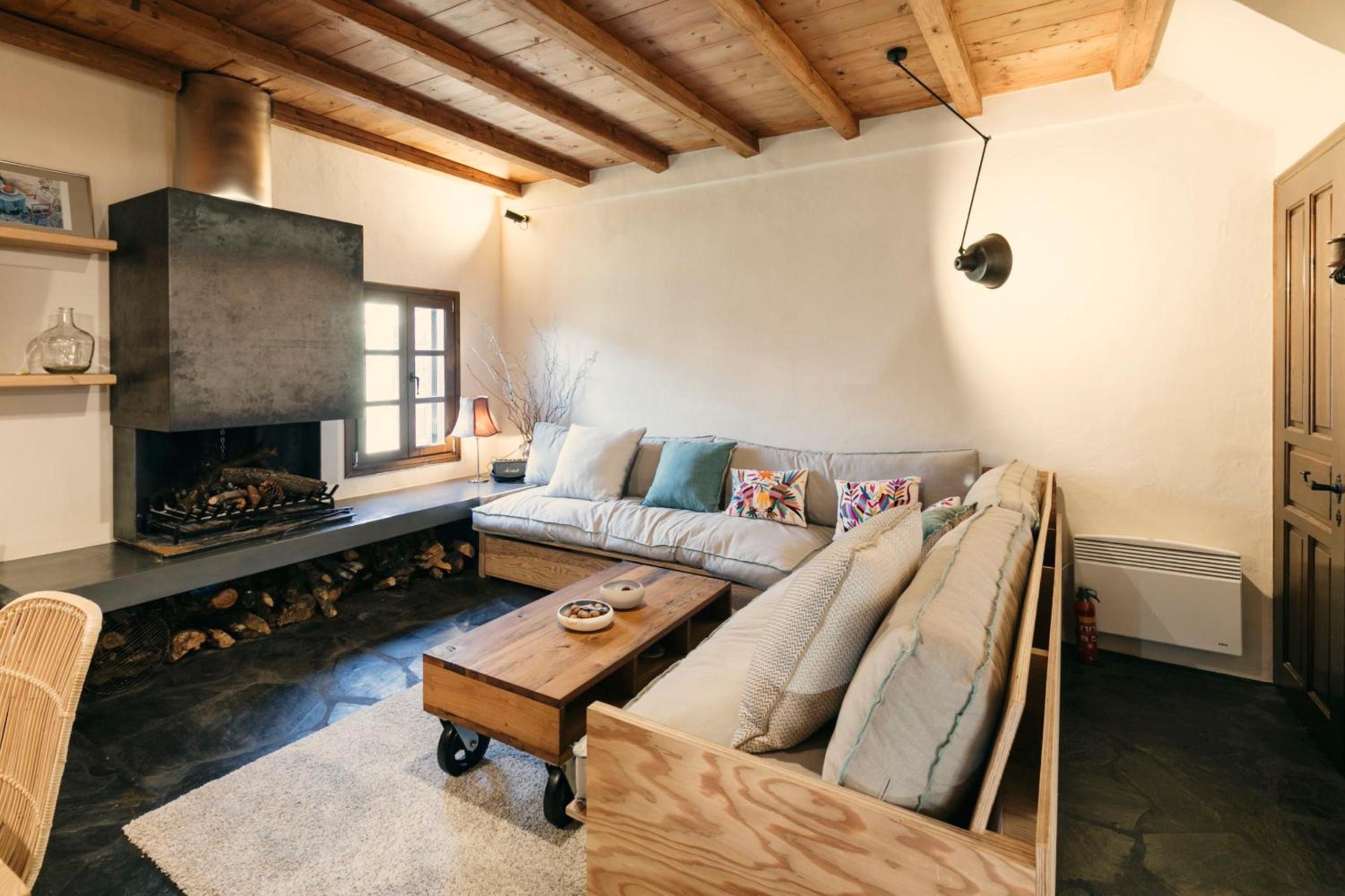 Pelion Homes