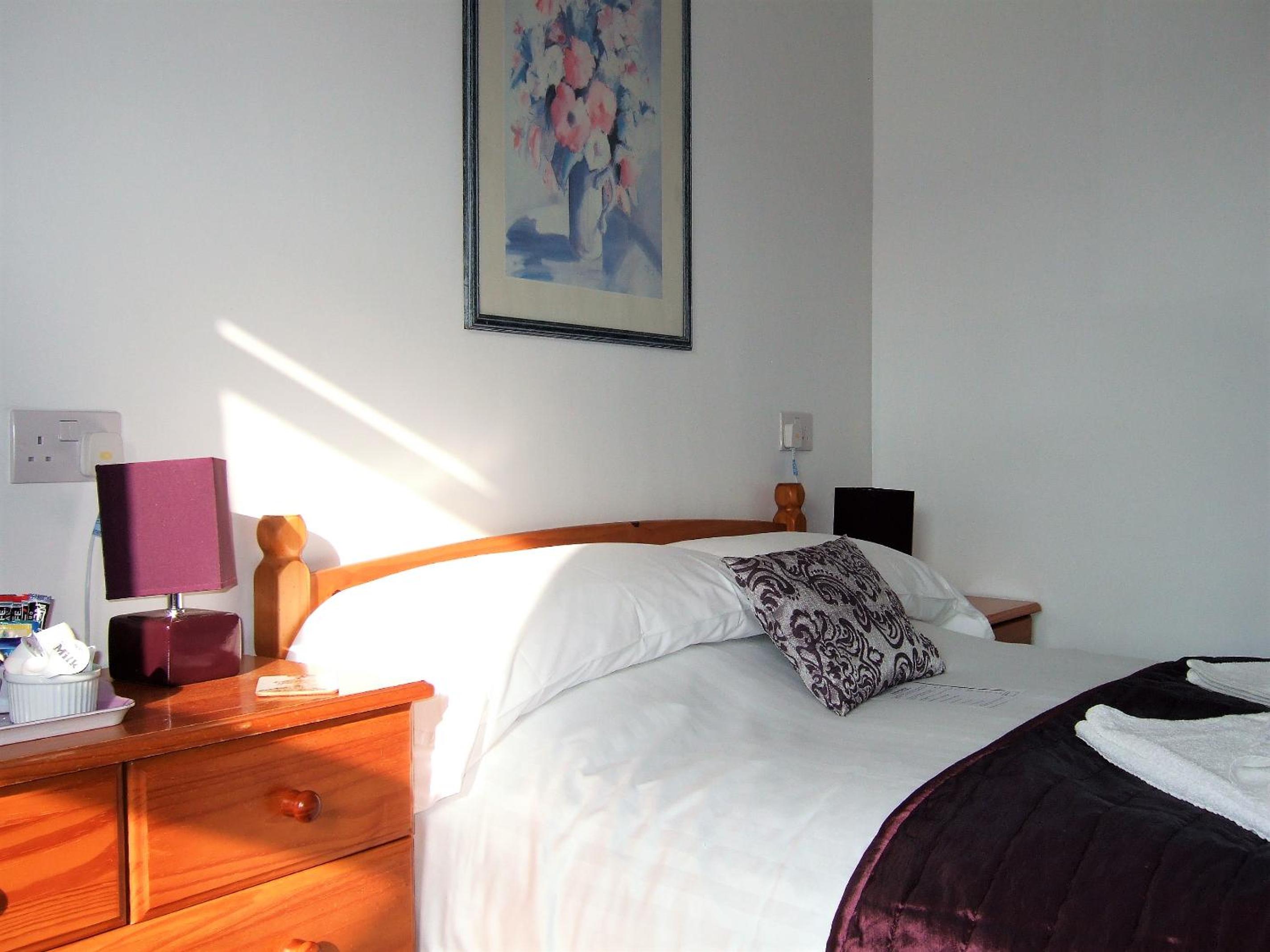 Links Side Guest House