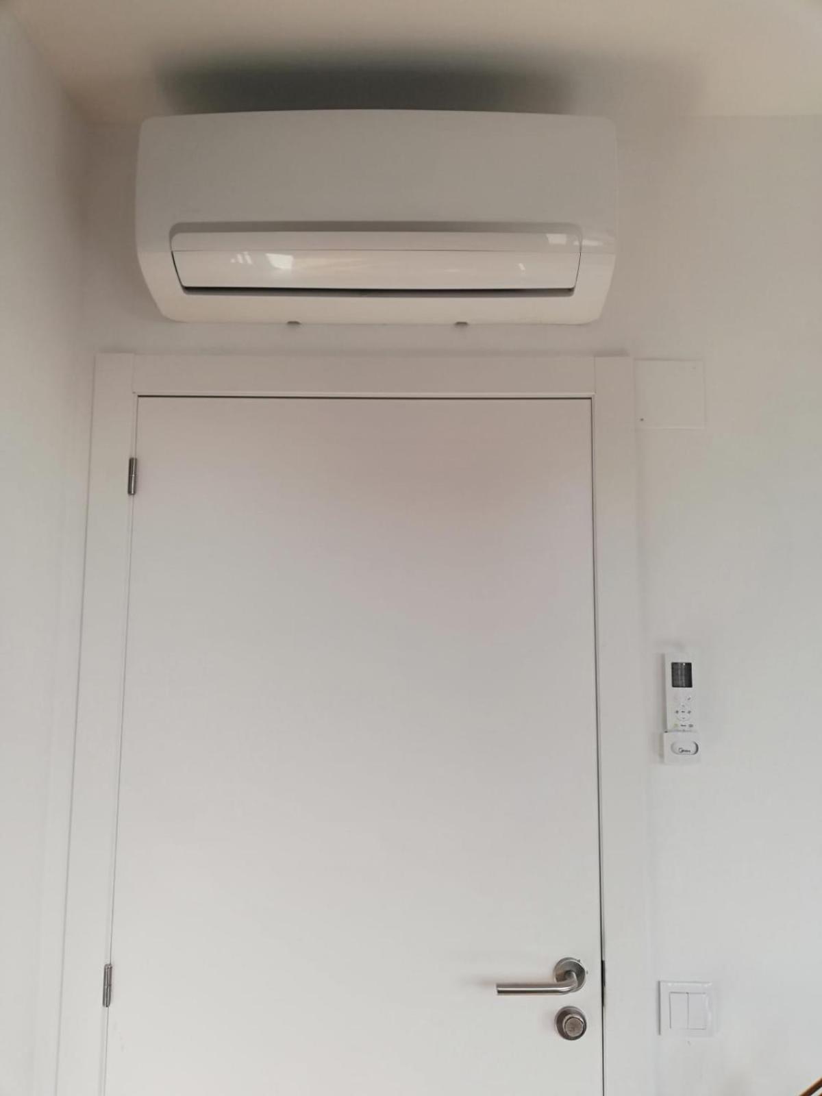 Republica 83 - Campo Pequeno Home - Image 5