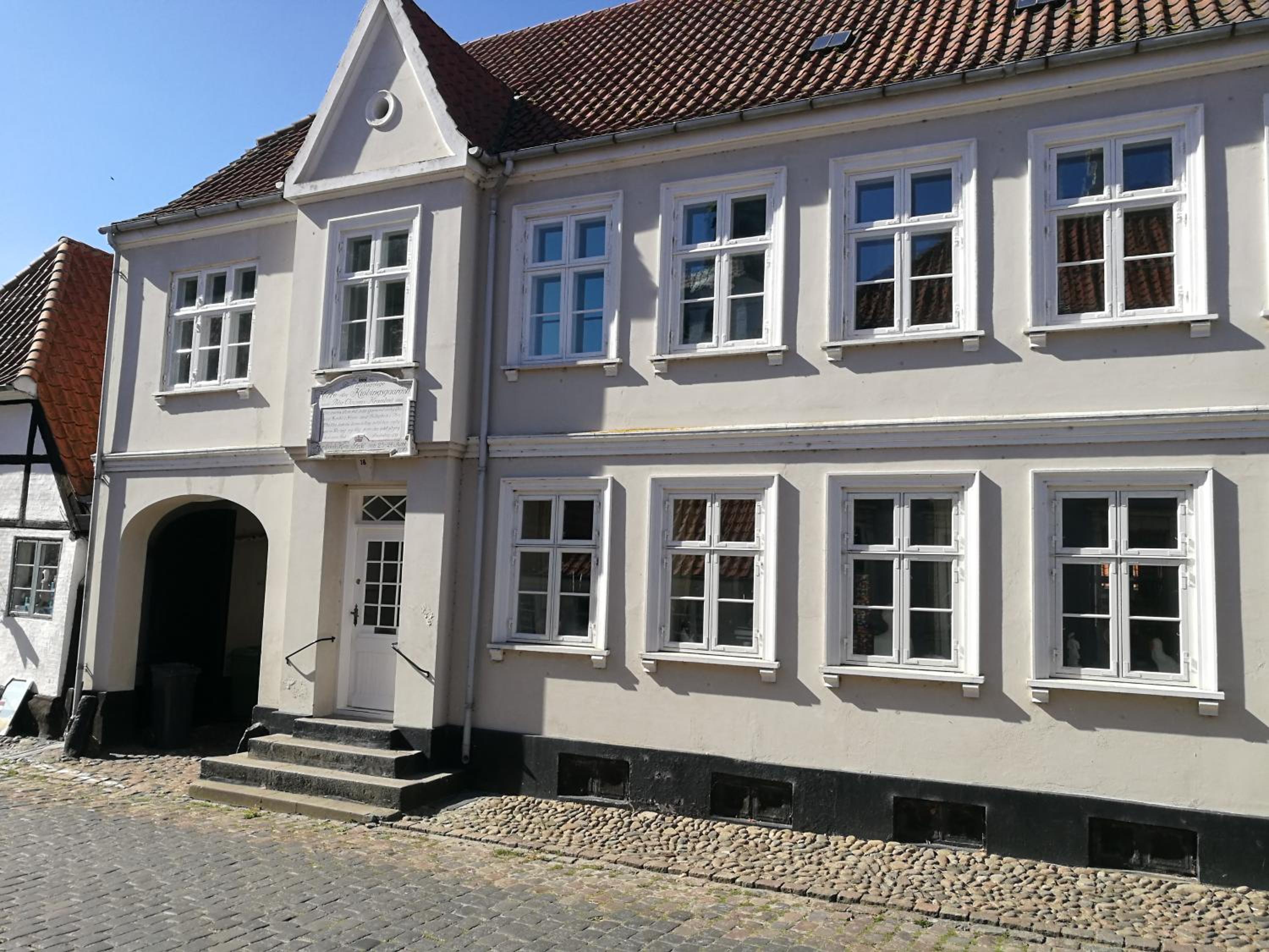 Kjobing Manor