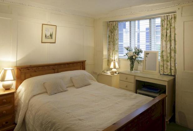Oxford Vacations - Bath Place Hotel Limited - Property Image 9
