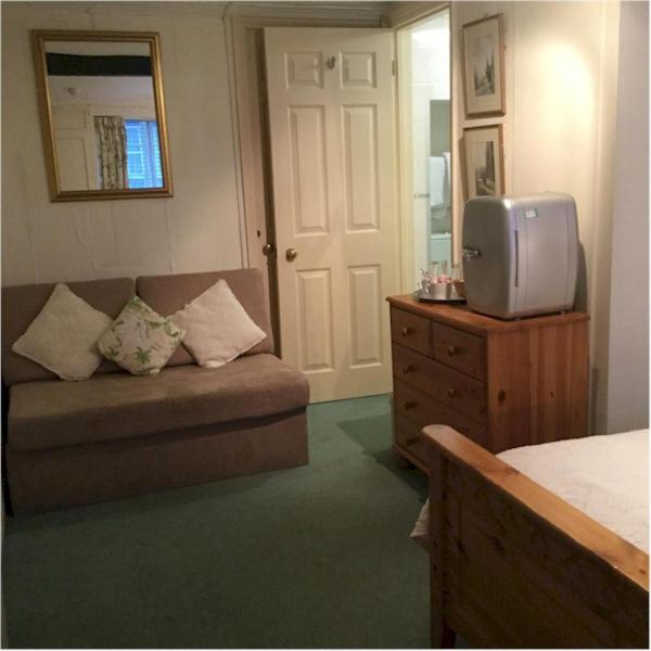 Oxford Vacations - Bath Place Hotel Limited - Property Image 7