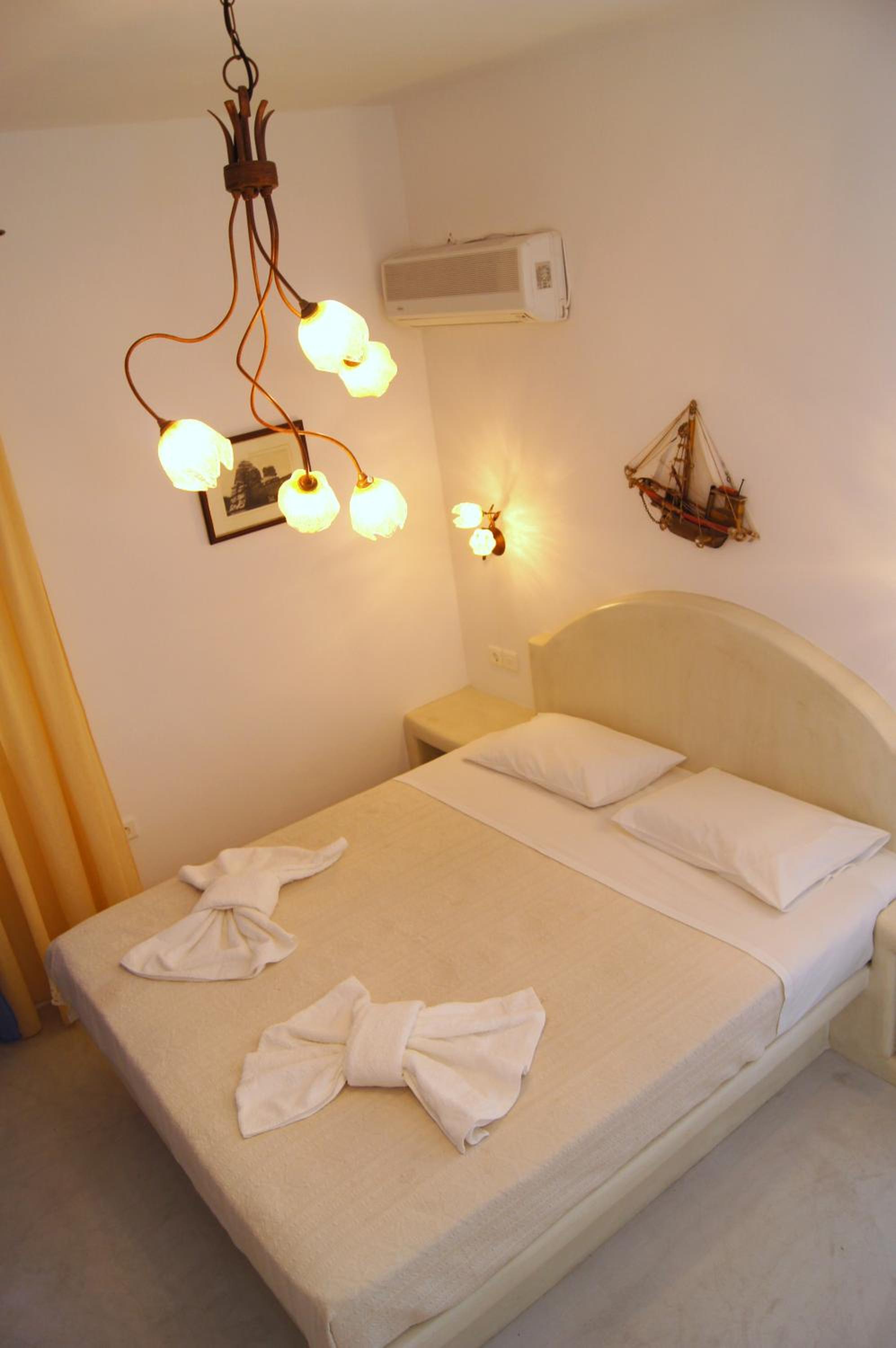 Veletas Rooms