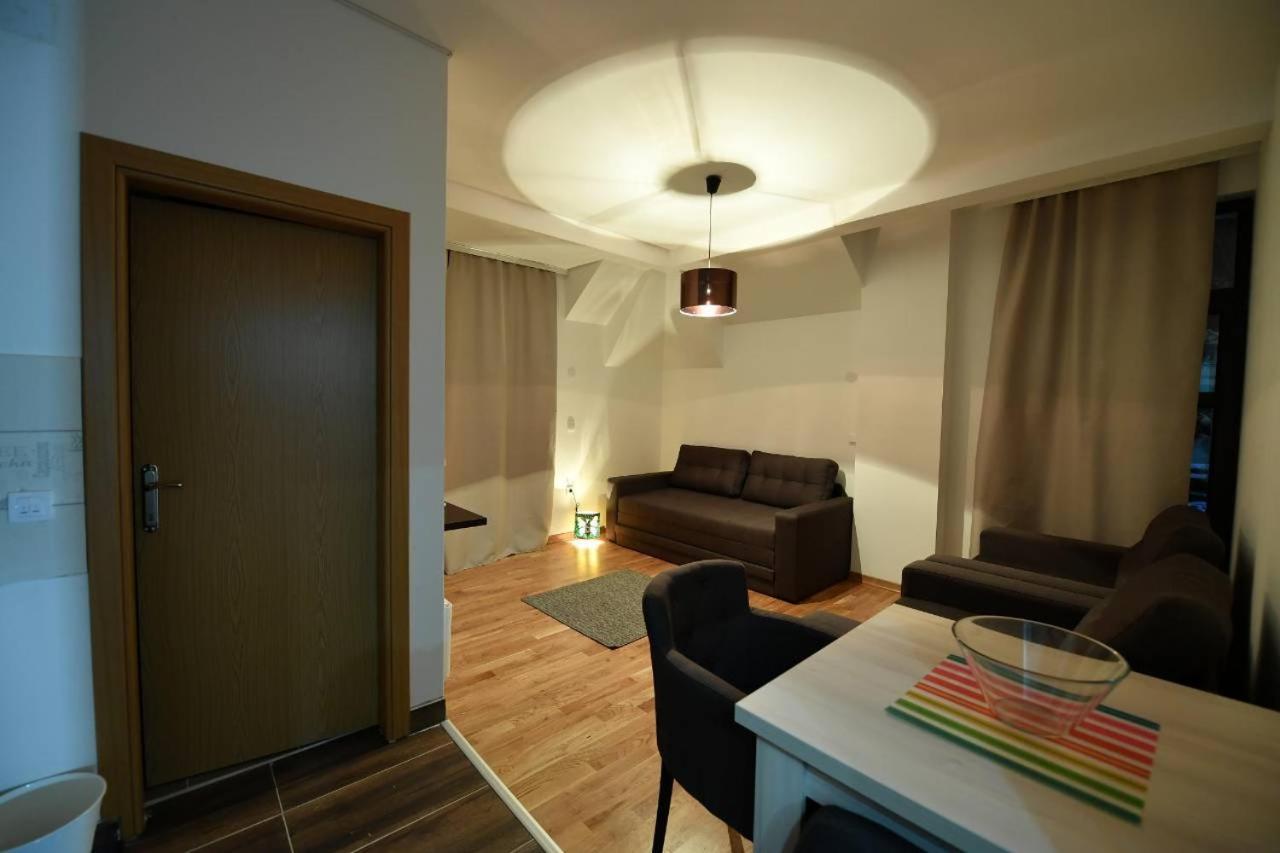 Dvori Apartments